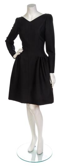 An Oscar de la Renta Black Sateen Cocktail Dress, Size 6.