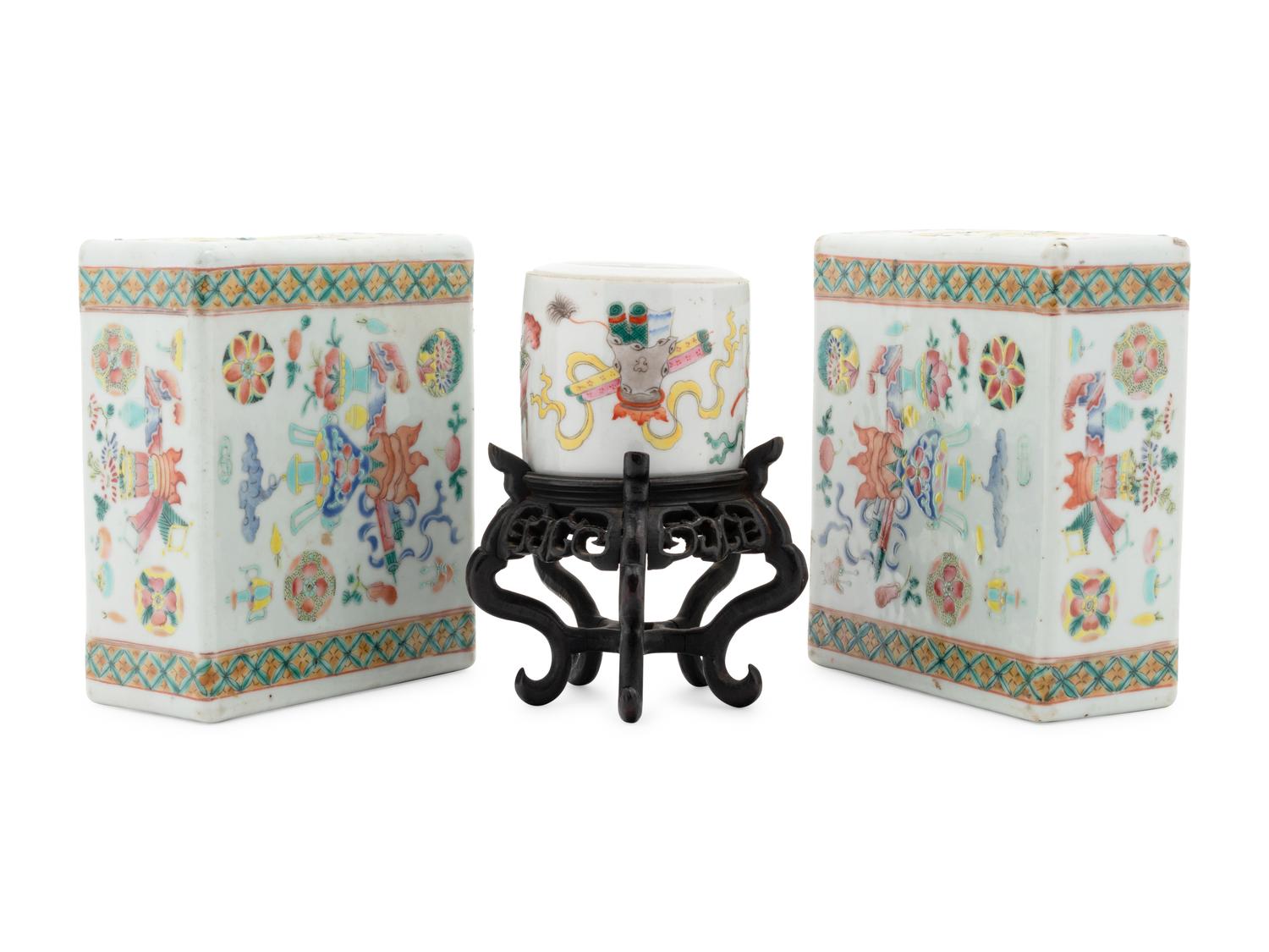 Three Chinese Famille Rose Porcelain Articles
