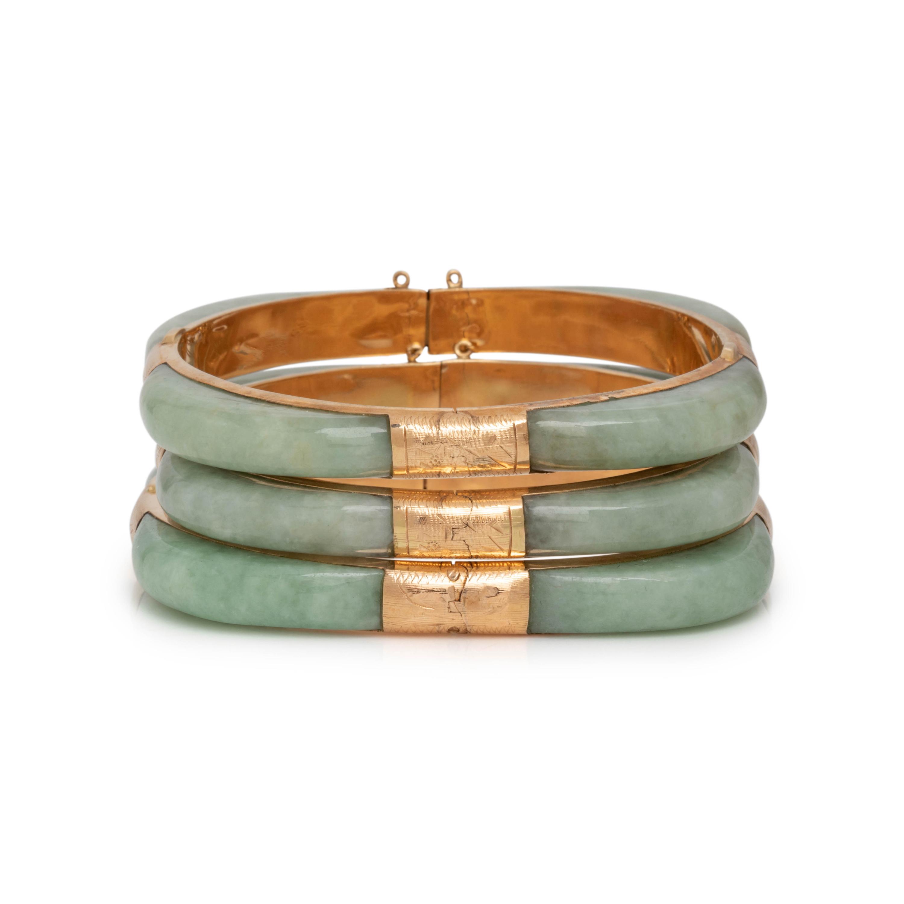 COLLECTION OF JADE BANGLE BRACELETS