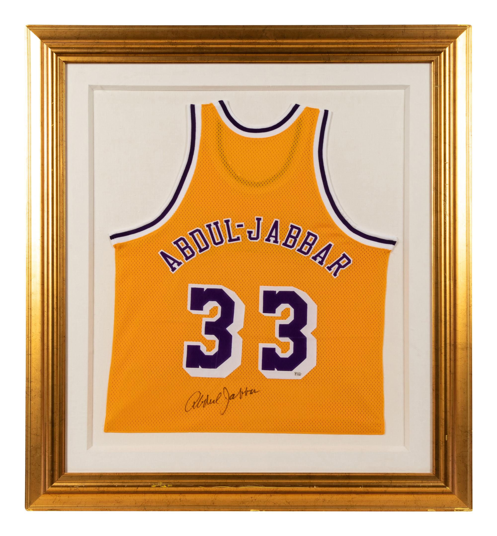 A Kareem Abdul-Jabbar Los Angeles Lakers Signed Autograph Jersey Display (Online Authentics Hologram),