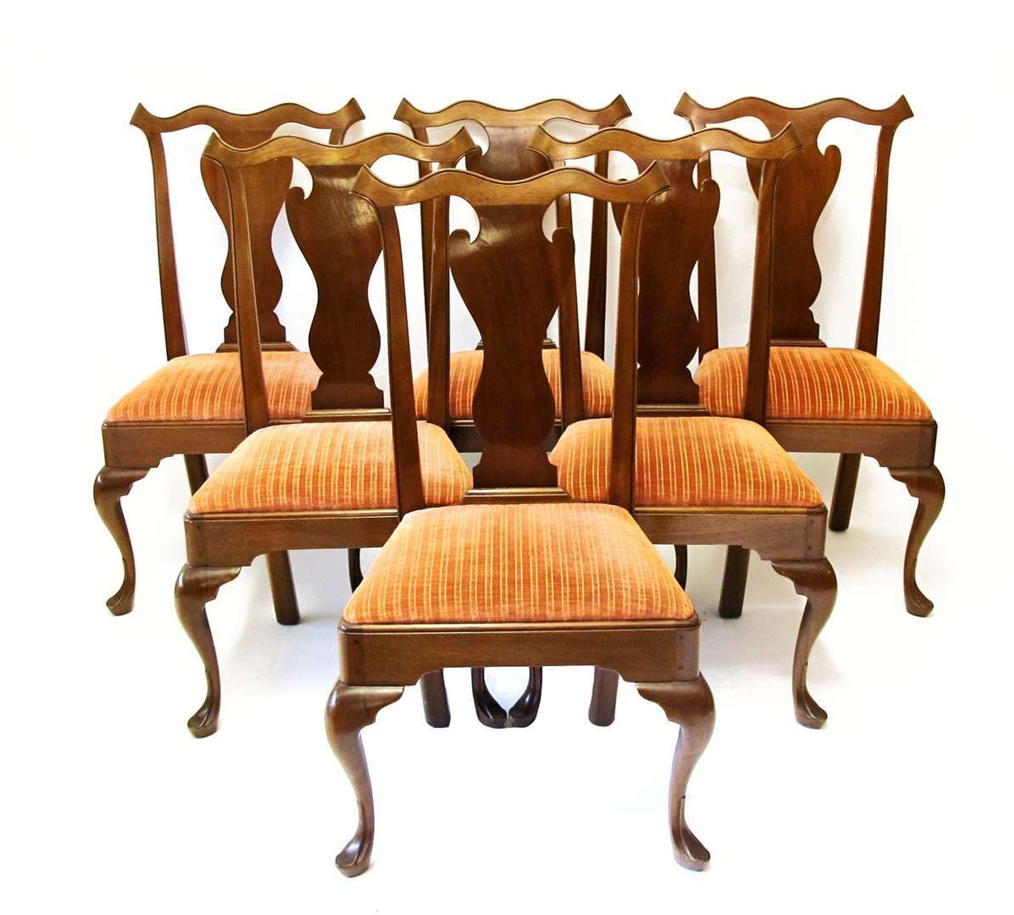 Set of Chippendale-style chairs