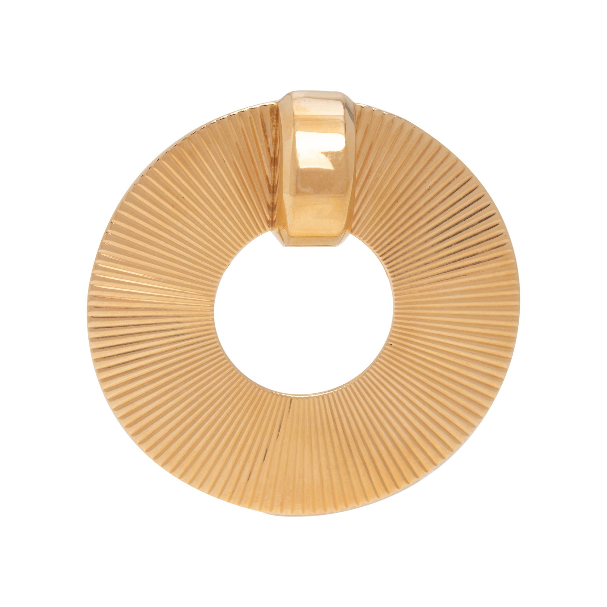 YELLOW GOLD BROOCH