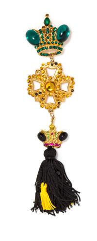 A Gianni Versace Single Runway Drop Earclip, 2" x 8".