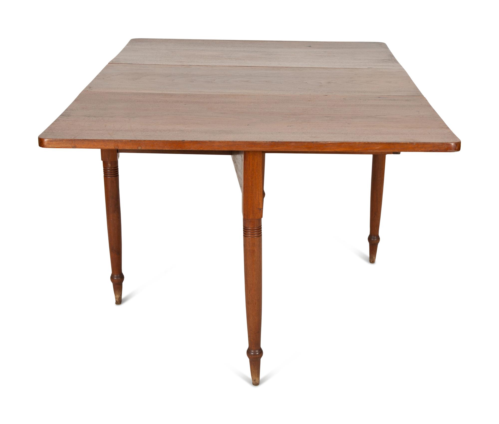 An American Mahogany Drop Leaf Dining Table