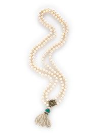 CULTURED PEARL, EMERALD, AND YELLOW GOLD NECKLACE