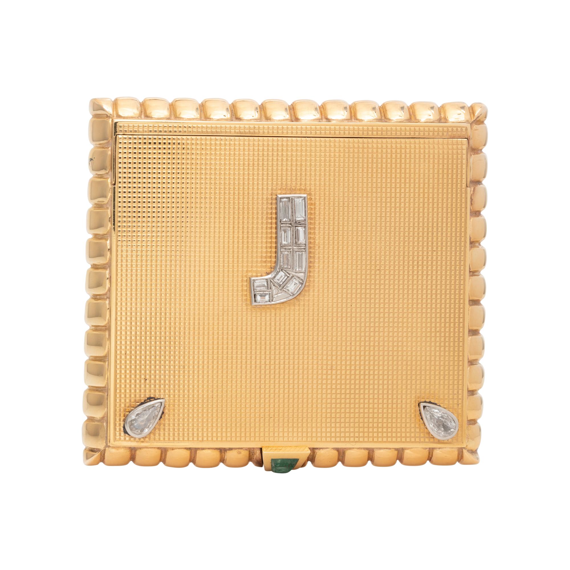YELLOW GOLD, DIAMOND AND EMERALD COMPACT