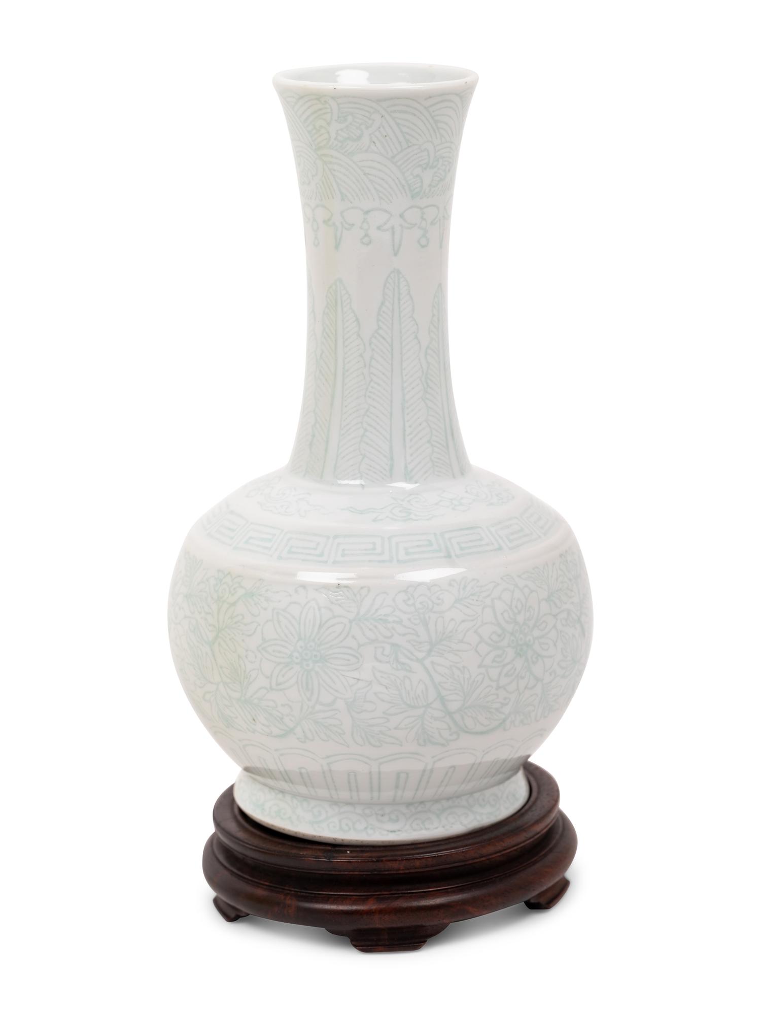 Two Chinese Porcelain Vases