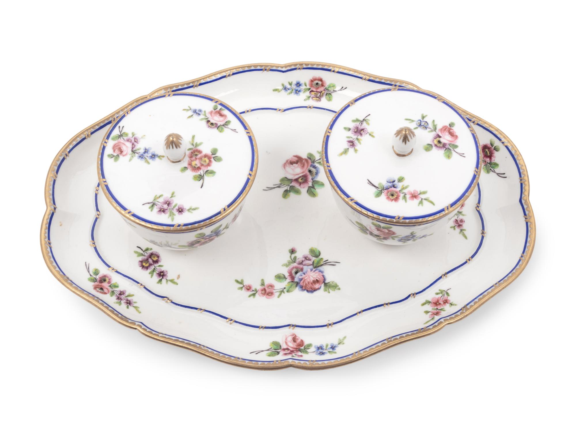 A S è vres Style Porcelain Confiture Stand