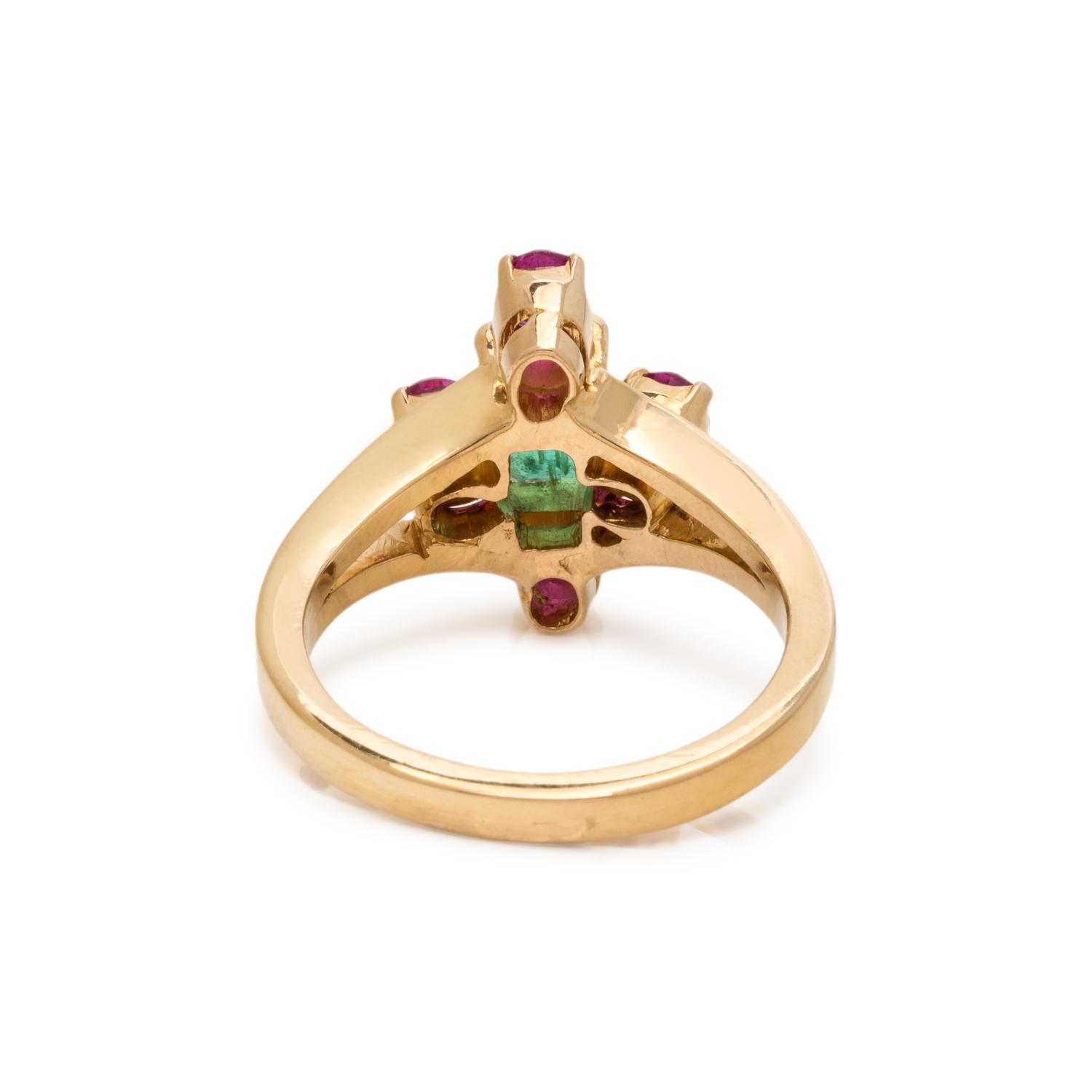 EMERALD AND PINK SAPPHIRE RING