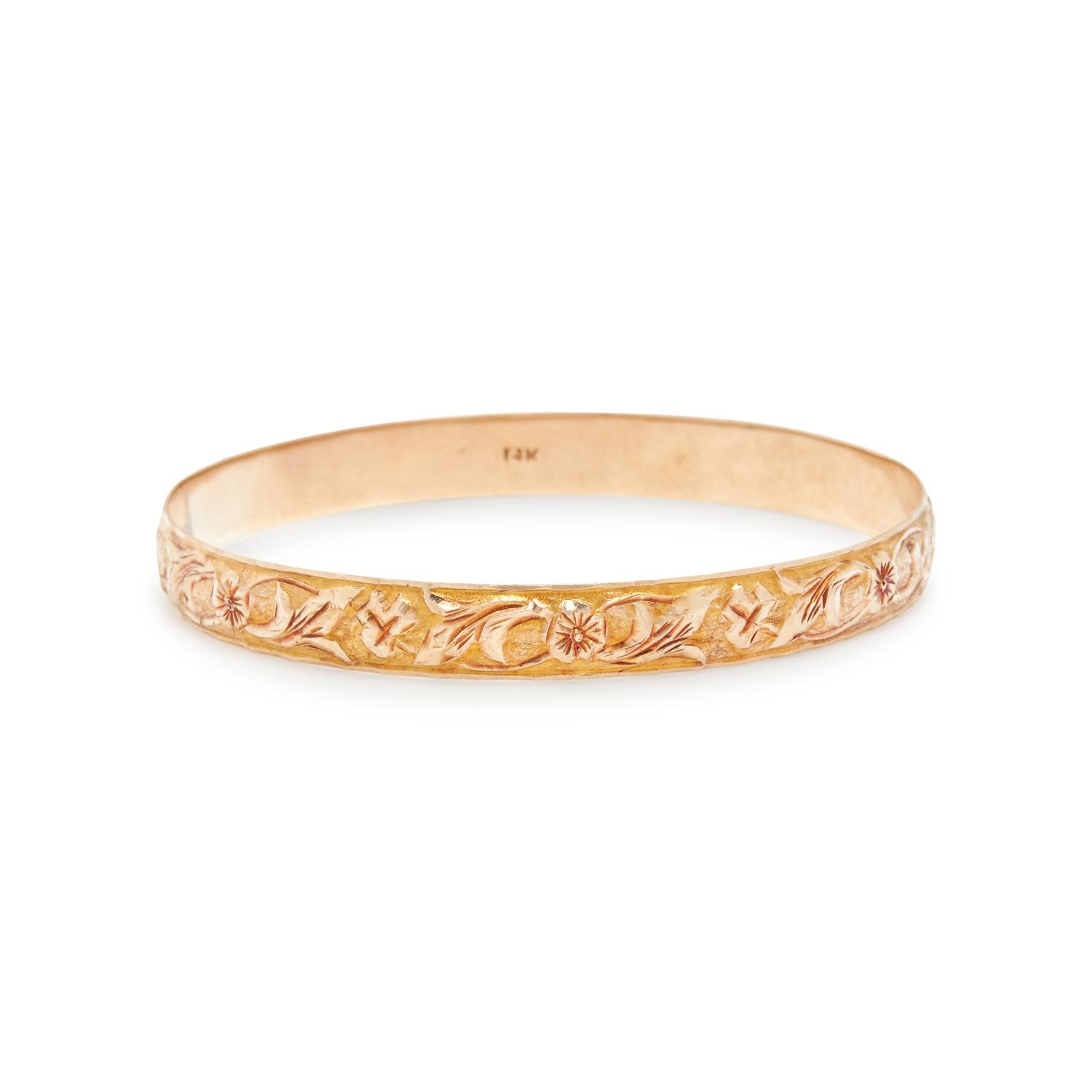 YELLOW GOLD BANGLE BRACELET