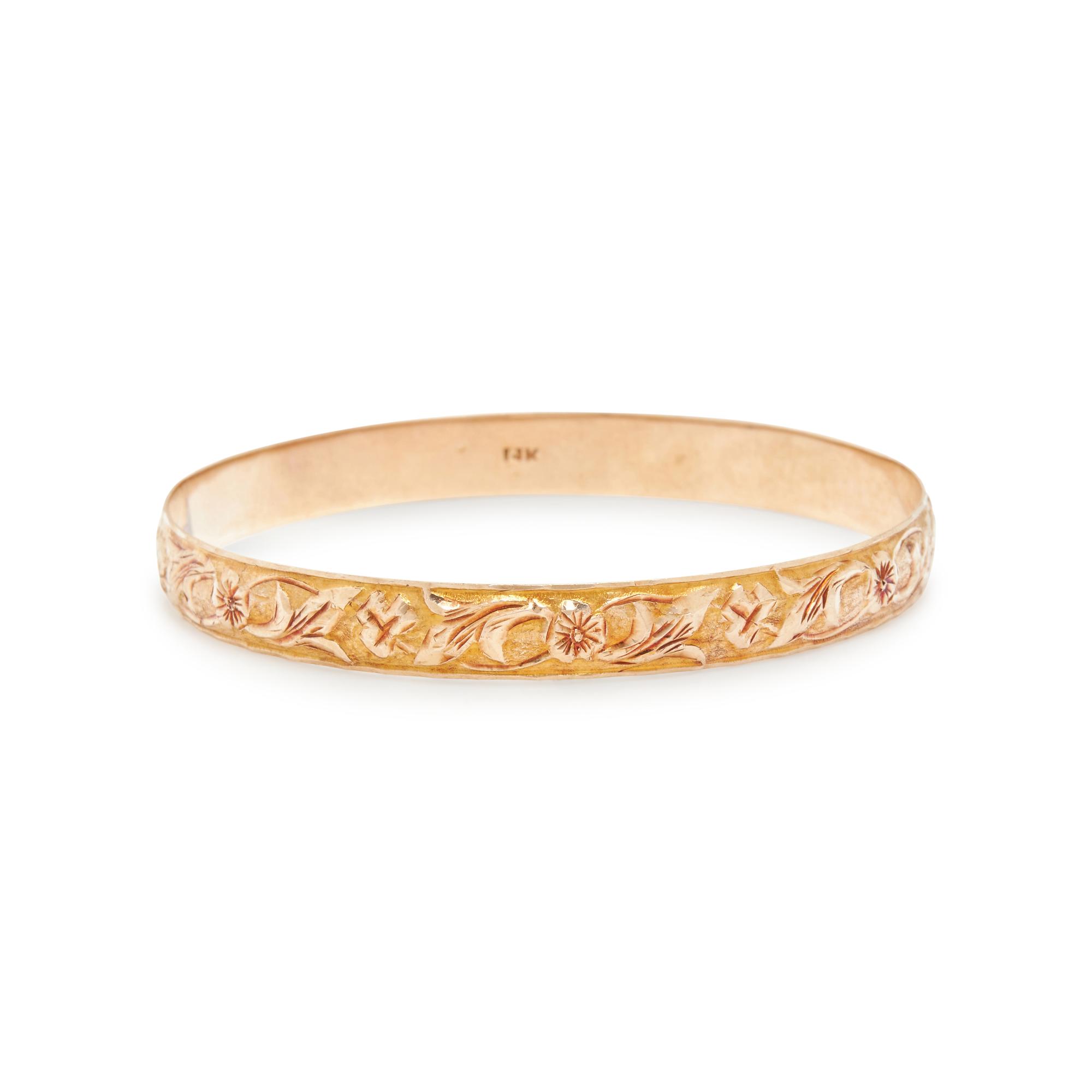 YELLOW GOLD BANGLE BRACELET
