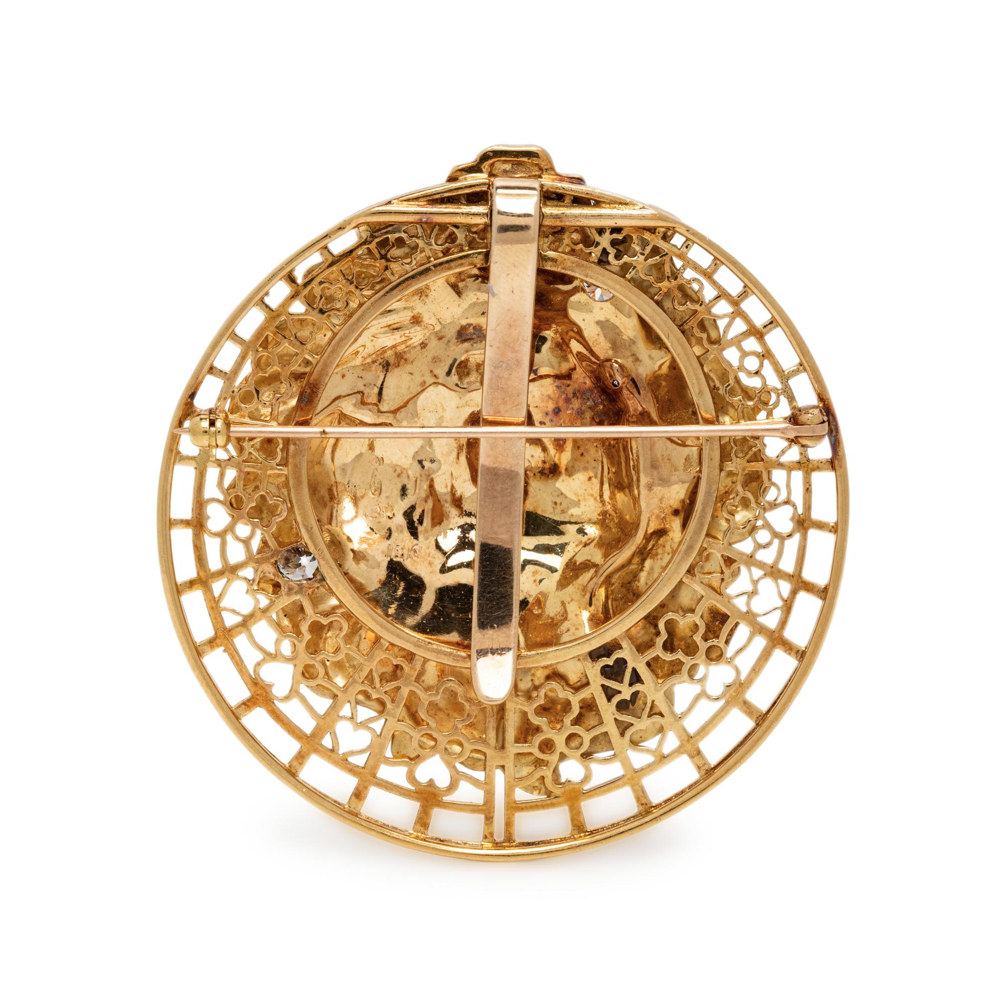 DIAMOND AND YELLOW GOLD BROOCH