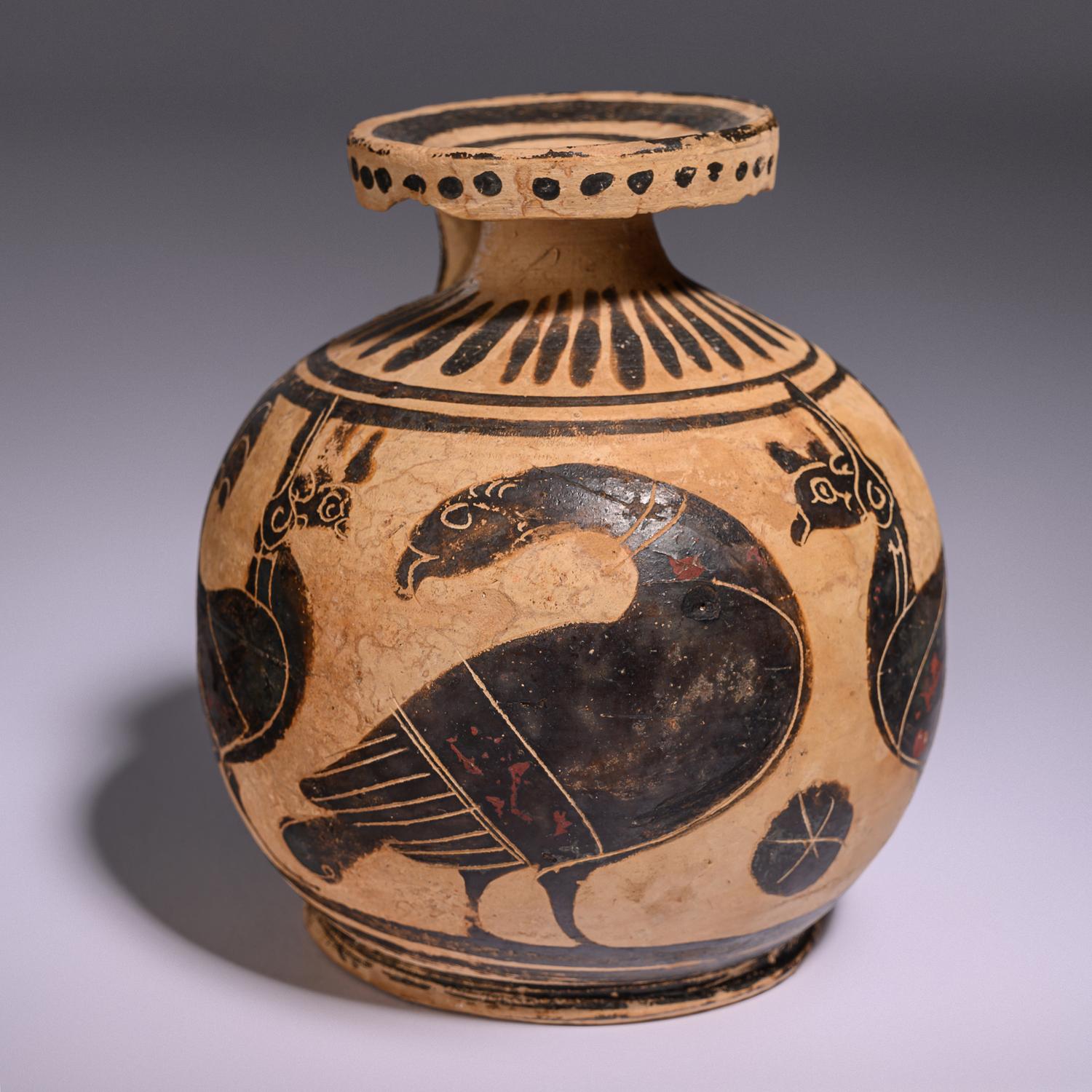 A Corinthian Black-Figured Flat-Bottomed Aryballos