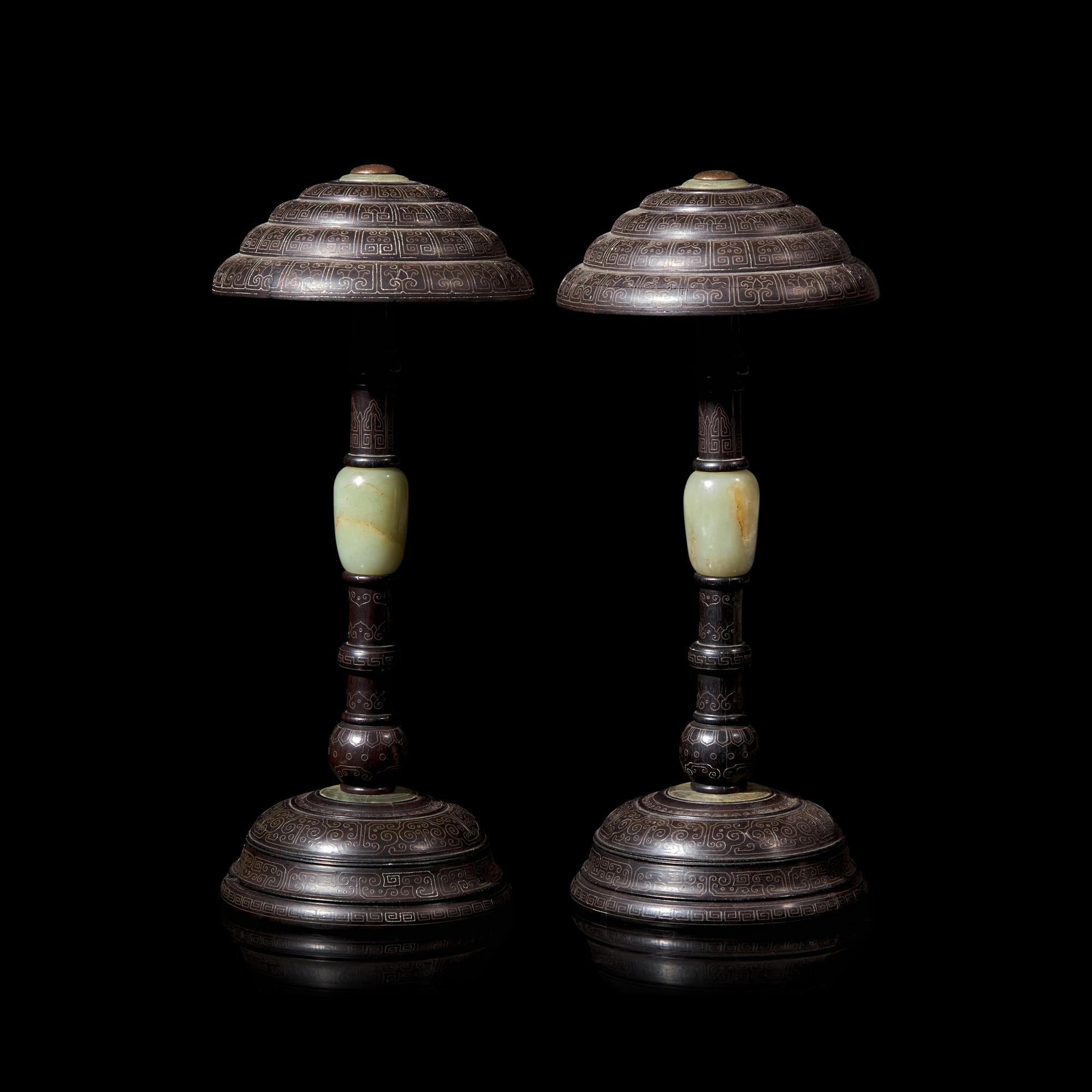 A Pair of Chinese Silver Wire-Inlaid and Jade-Mounted Hardwood Hat Stands, 20th Century 近代 硬木 嵌銀絲鑲玉帽架一對