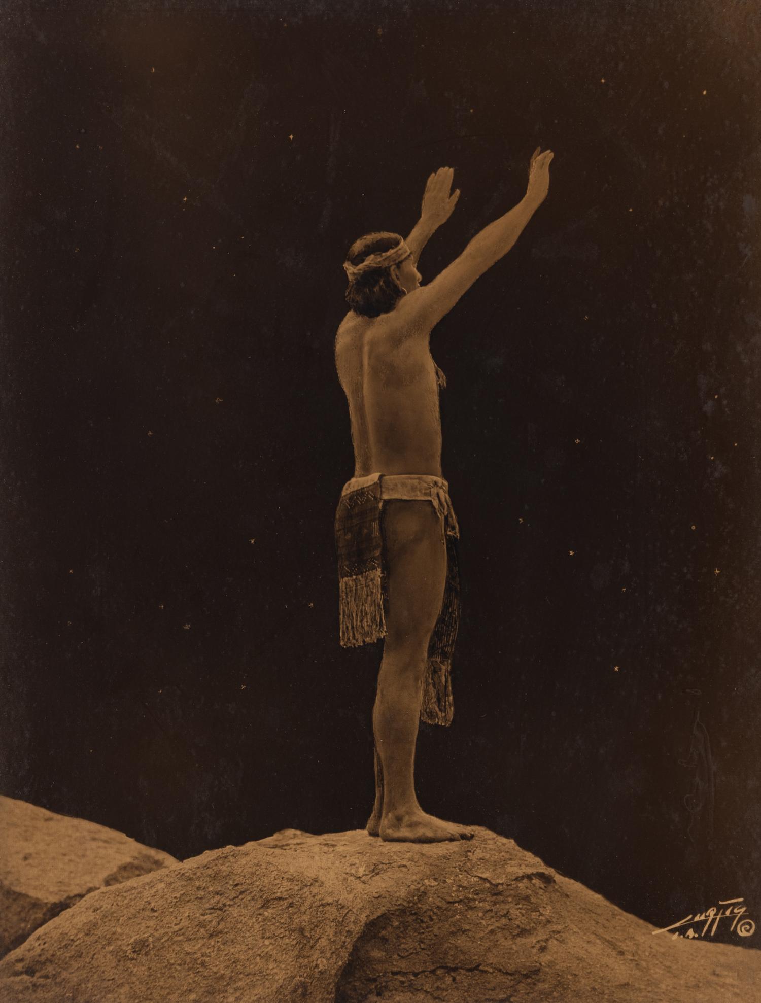 CURTIS, Edward (1868-1952). Prayer to the Stars. Orotone.