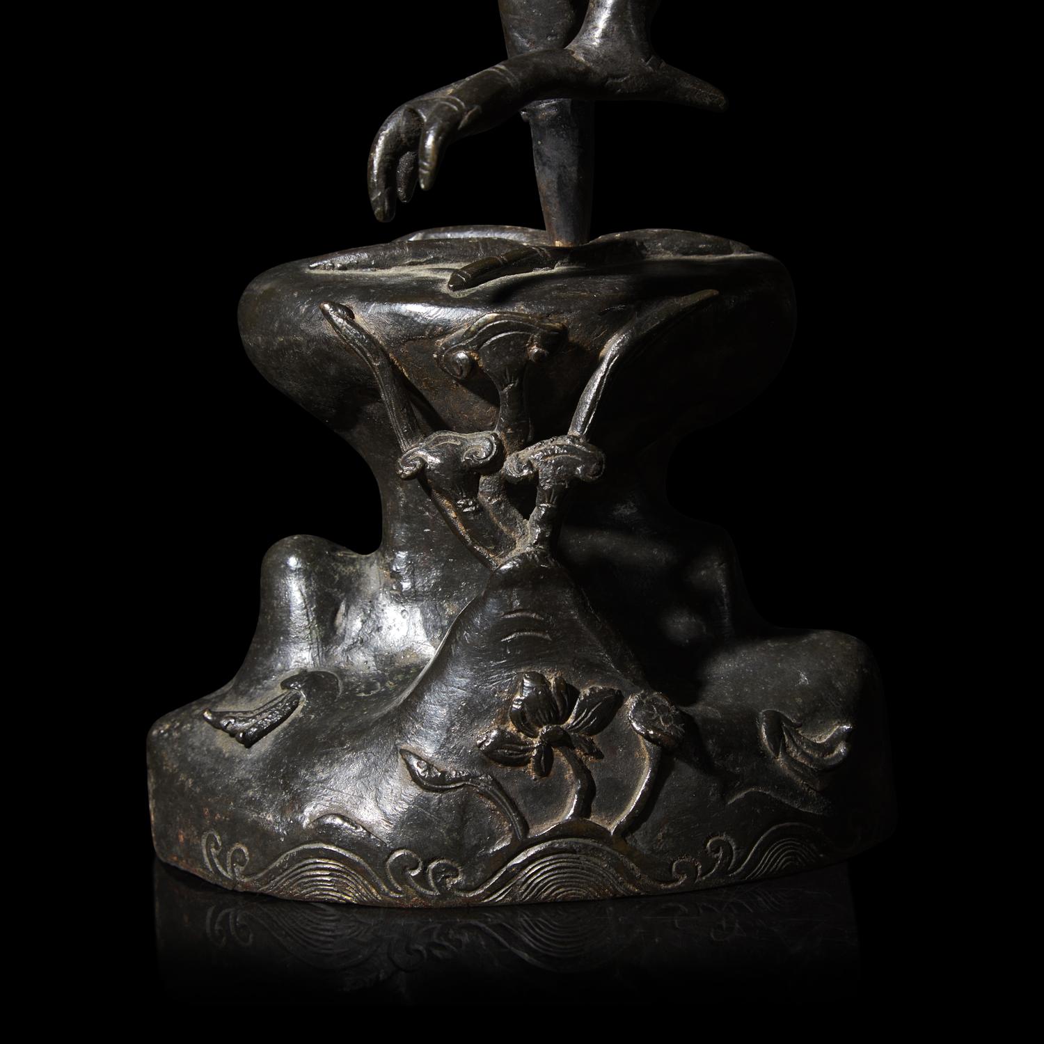 A Pair of Chinese Bronze Ducks, Ming Dynasty 明 銅鳧一對