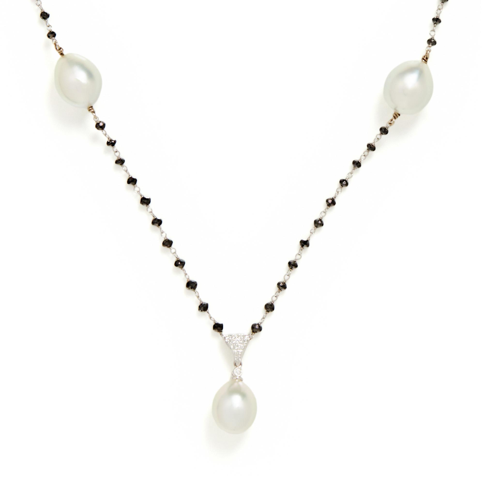 CULTURED PEARL, DIAMOND AND BLACK DIAMOND NECKLACE
