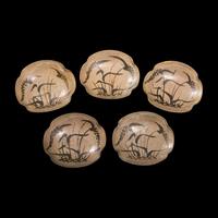 A Set of Five Japanese Ko-Karatsu Serving Dishes, Mukozuke , Circa 1700 — 約1700年 日本唐津燒稻紋皿五件