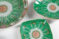 A Chinese Export Porcelain Cabbage Leaf Pattern Assembled Part Dinner Service — 19TH CENTURY