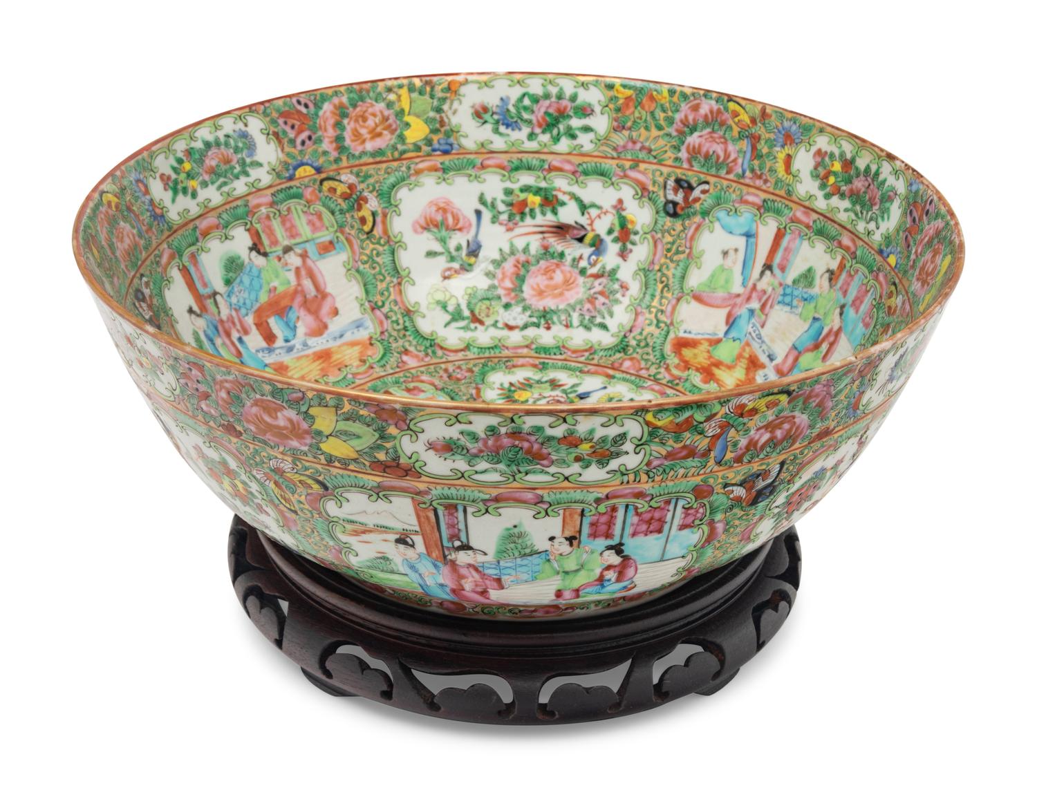 A Rose Medallion Porcelain Center Bowl