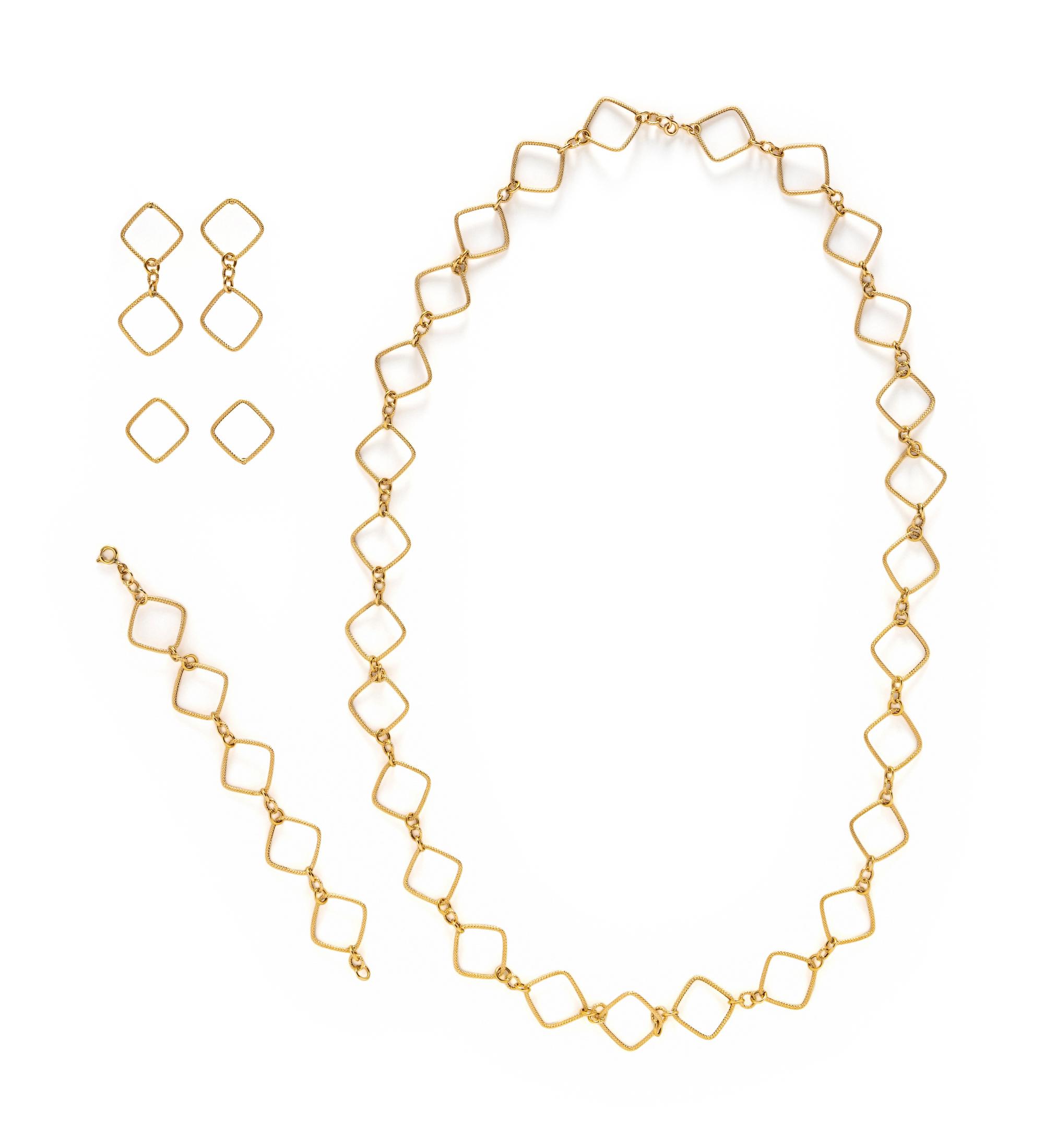 YELLOW GOLD JEWELRY SUITE