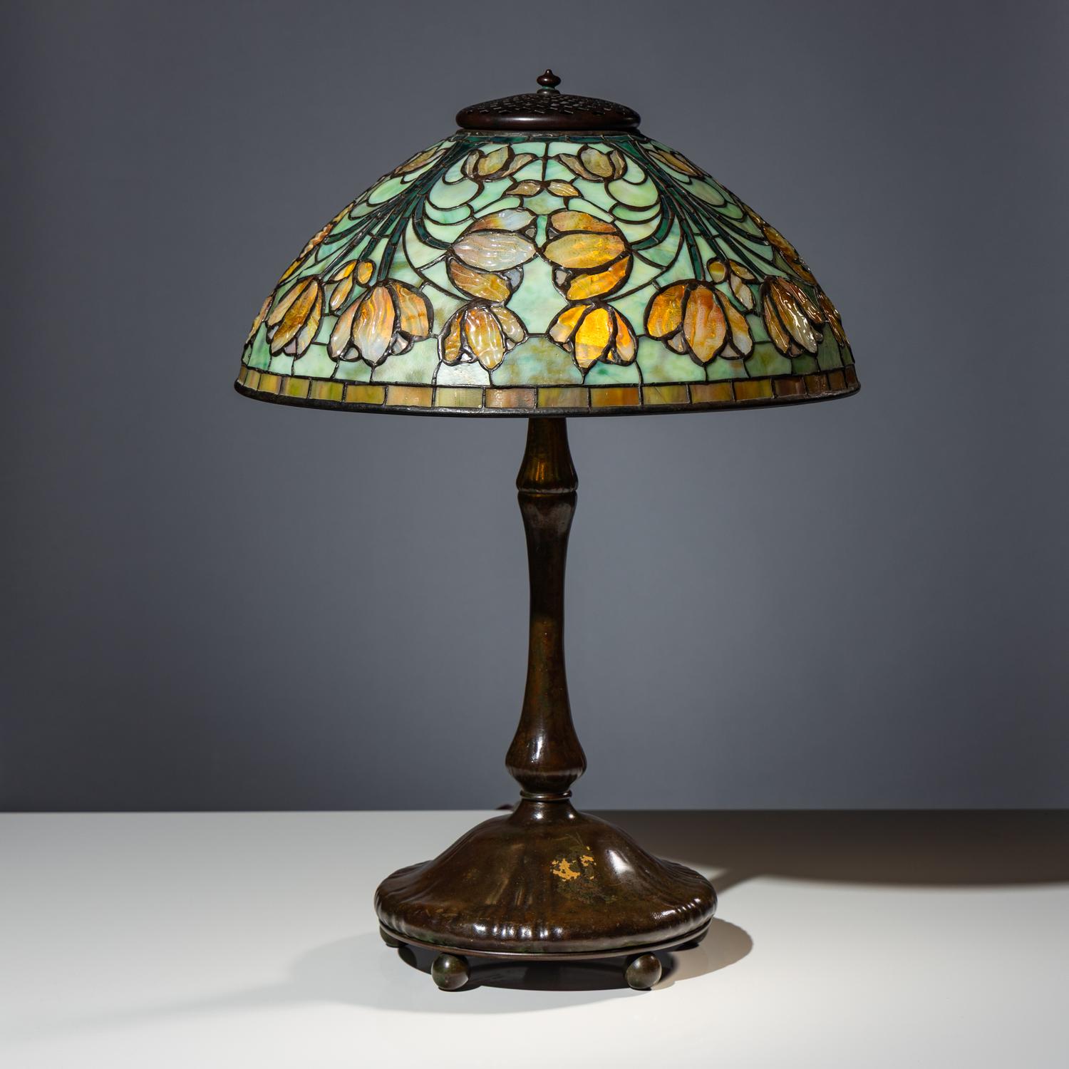 Tulip Cluster ( Crocus ) table lamp, c. 1905