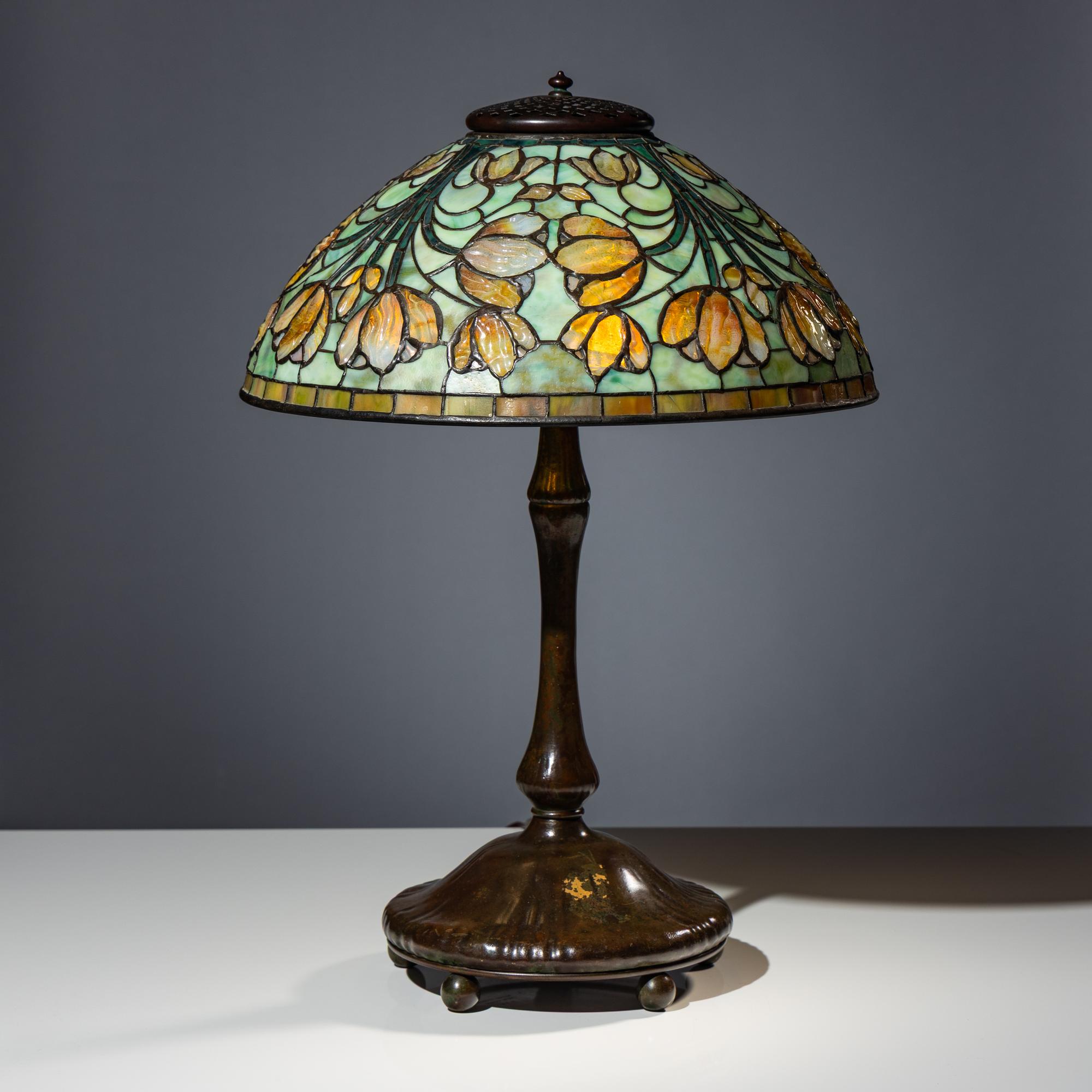 Tulip Cluster ( Crocus ) table lamp, c. 1905