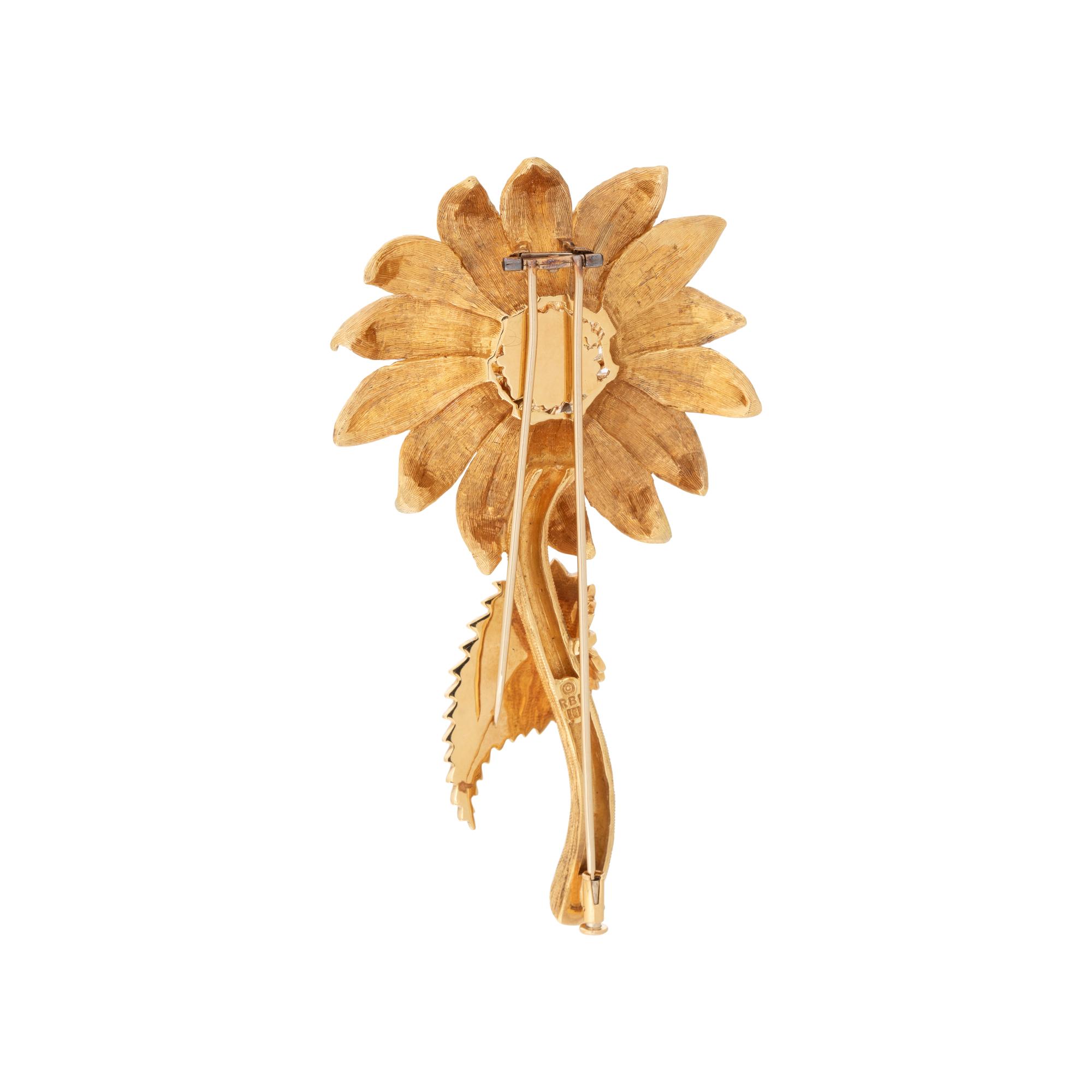 YELLOW GOLD FLOWER BROOCH