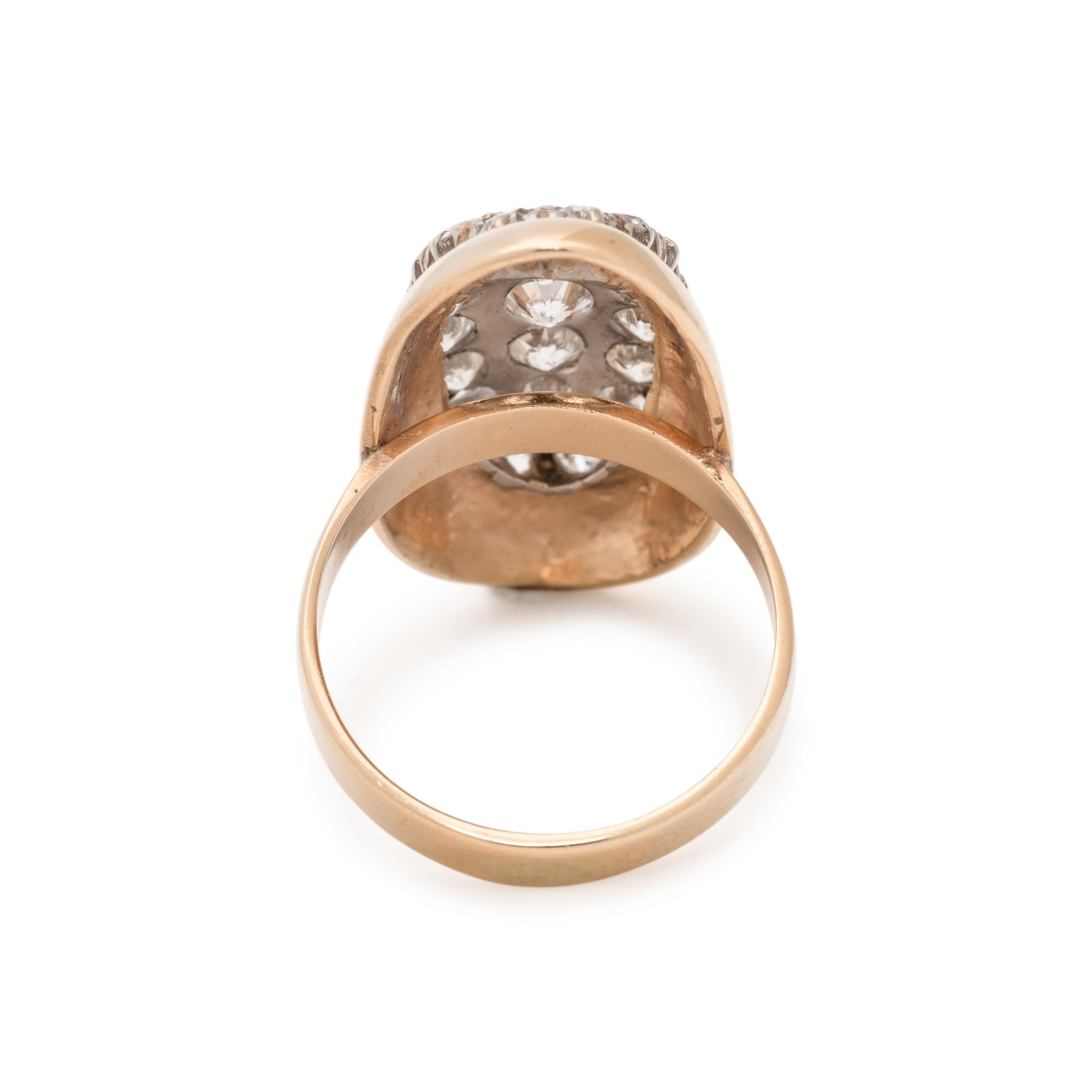 YELLOW GOLD AND DIAMOND RING