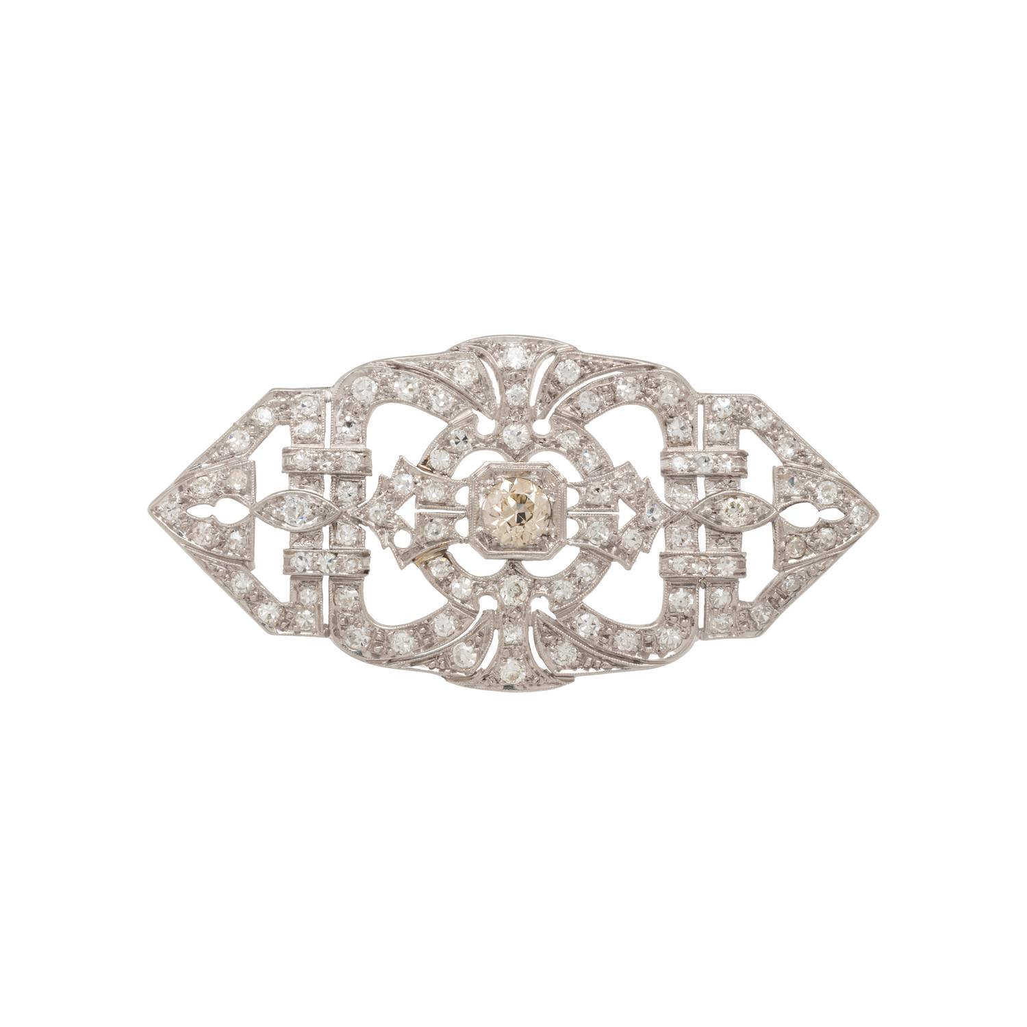 ART DECO, DIAMOND BROOCH