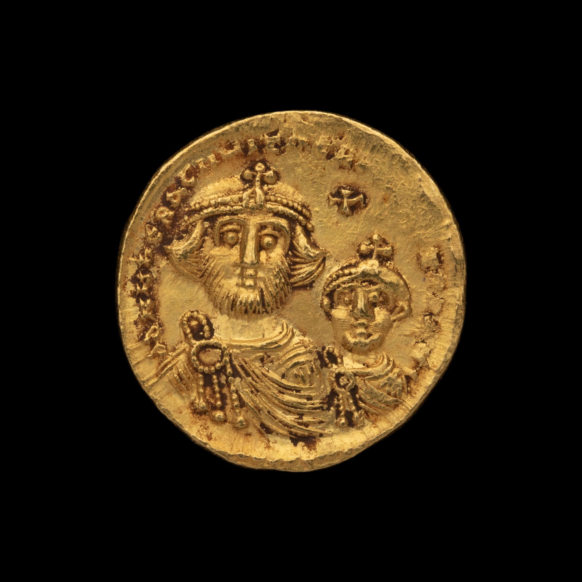 [ANCIENTS] BYZANTINE EMPIRE. Heraclius (c. 615 AD). Av Solidus (4.4g, 20mm); the obverse showing Heraclius with his some Heraclius Constantine.