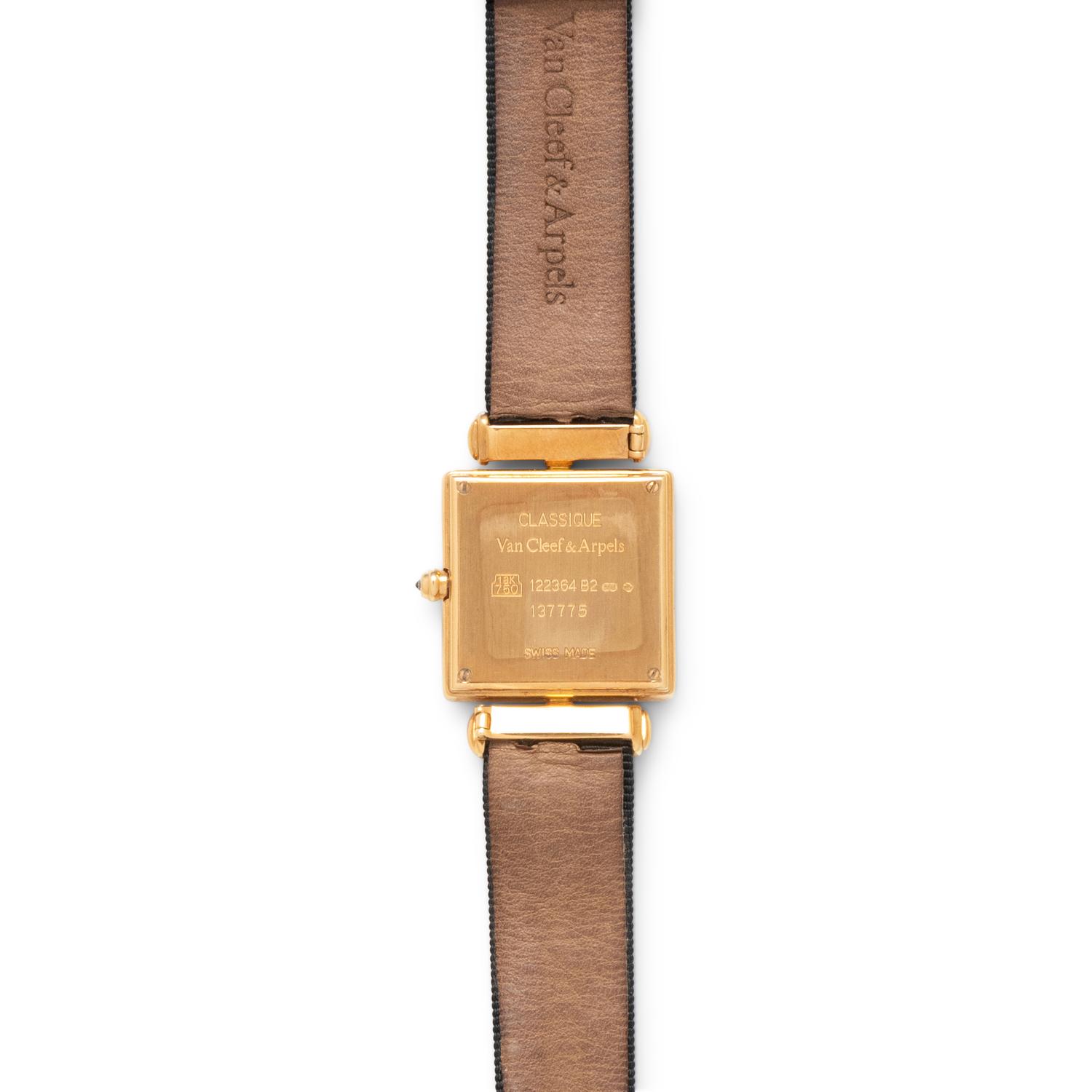 VAN CLEEF & ARPELS, 18K YELLOW GOLD AND DIAMOND 'CLASSIQUE' WATCH