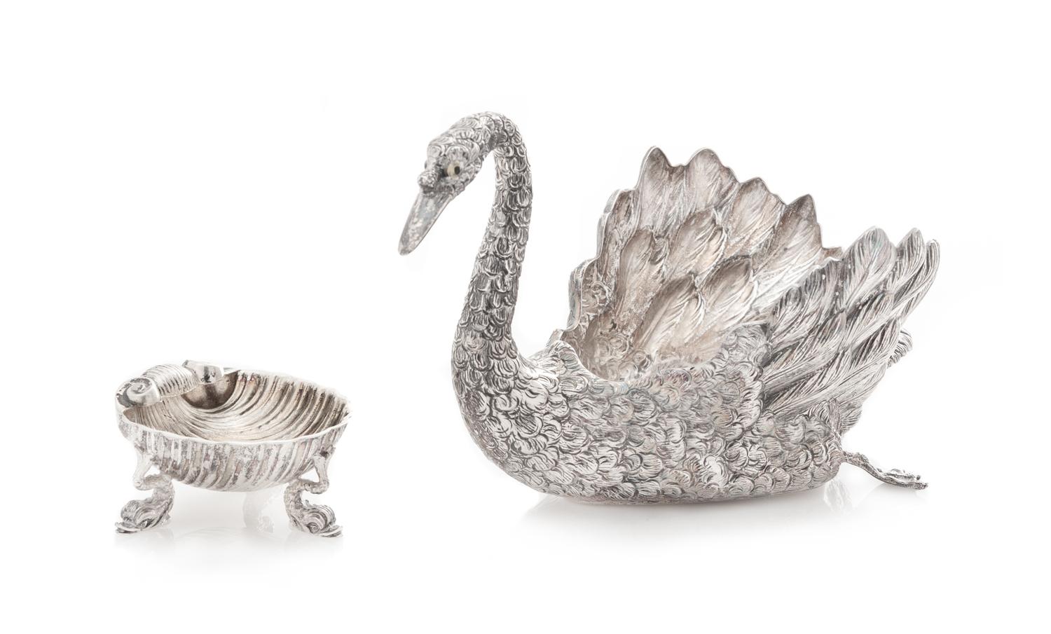 Two Italian Silver Table Articles, Buccellati, Milan, 20th Century, comprising a swan-form candy dish and a shell-form salt cellar rais