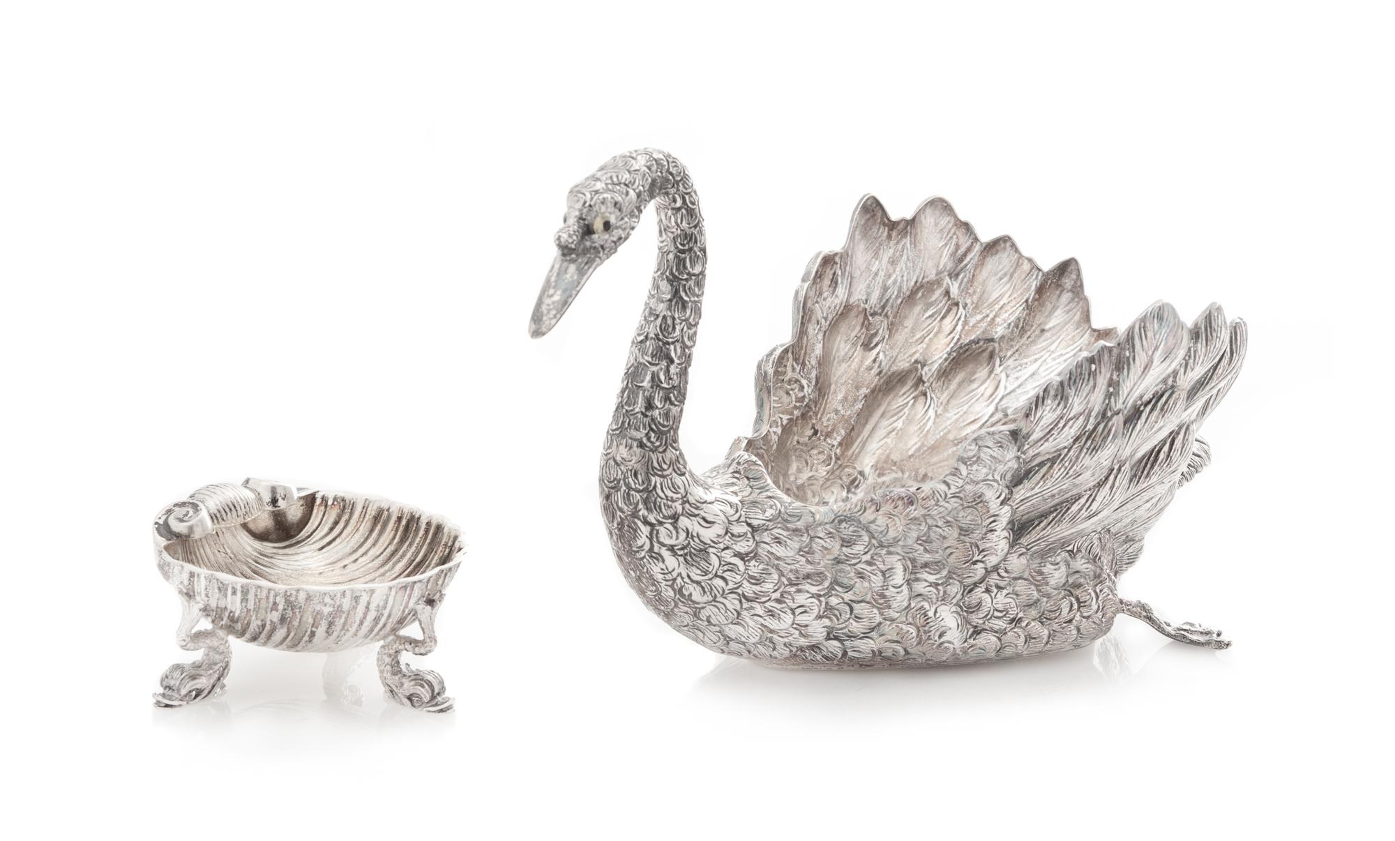 Two Italian Silver Table Articles, Buccellati, Milan, 20th Century, comprising a swan-form candy dish and a shell-form salt cellar rais