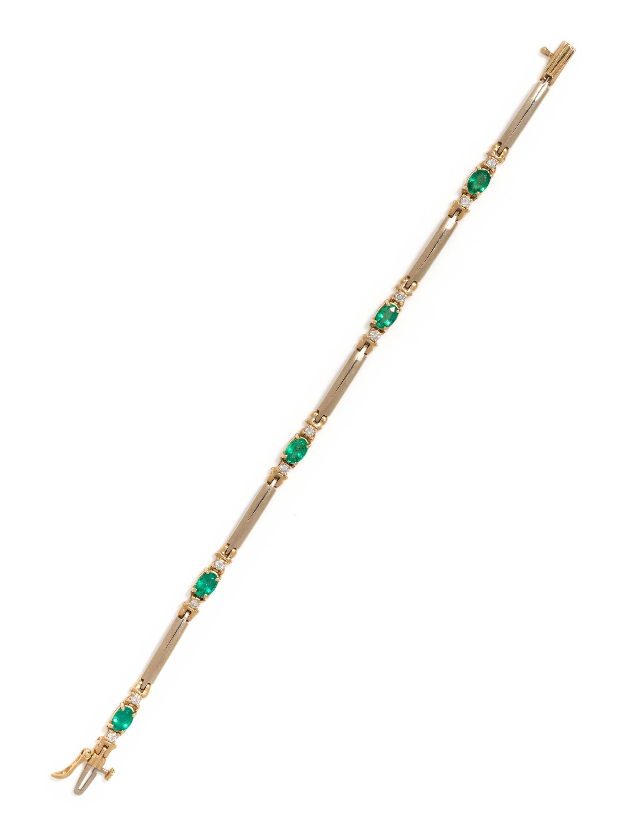 EMERALD AND DIAMOND BRACELET