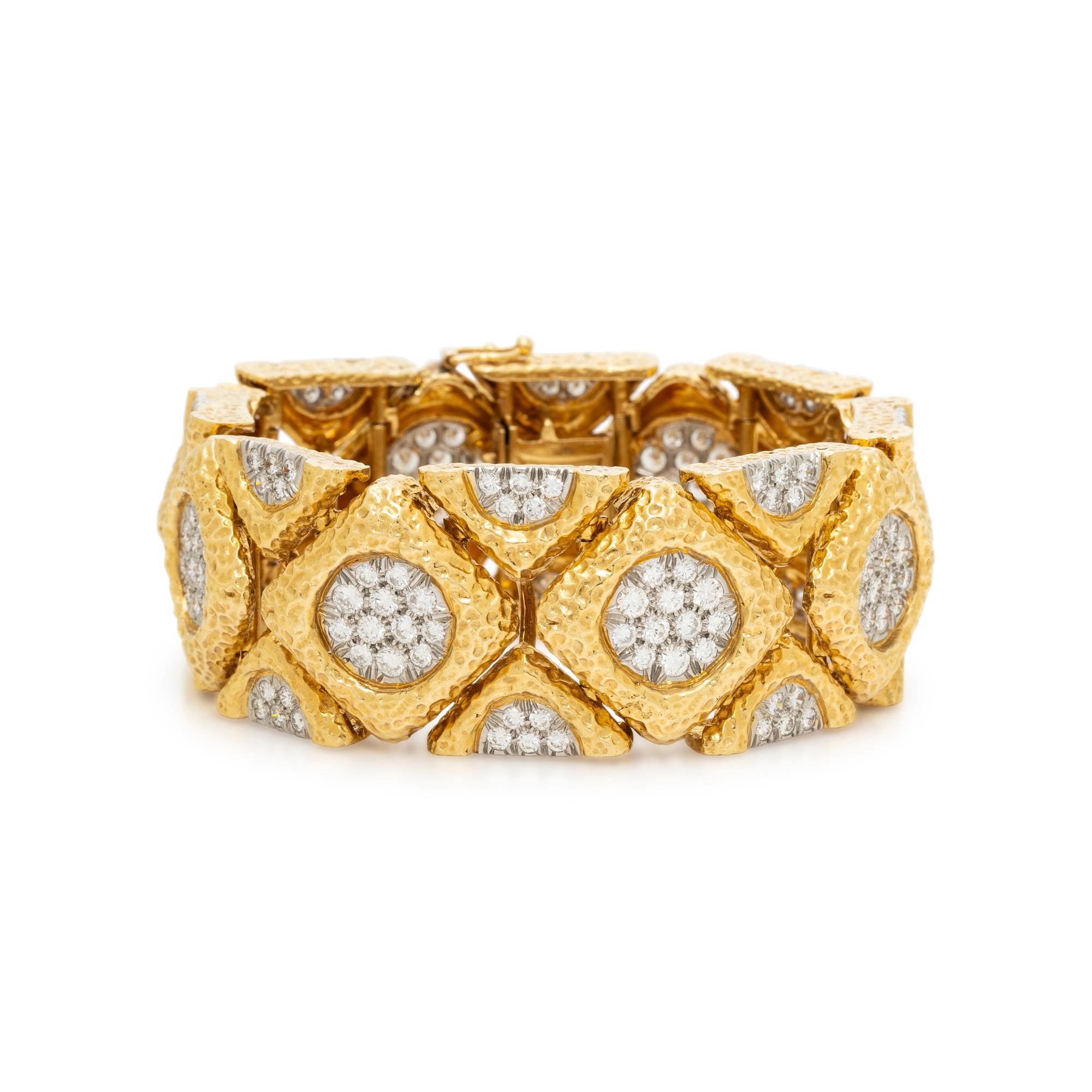 YELLOW GOLD AND DIAMOND BRACELET