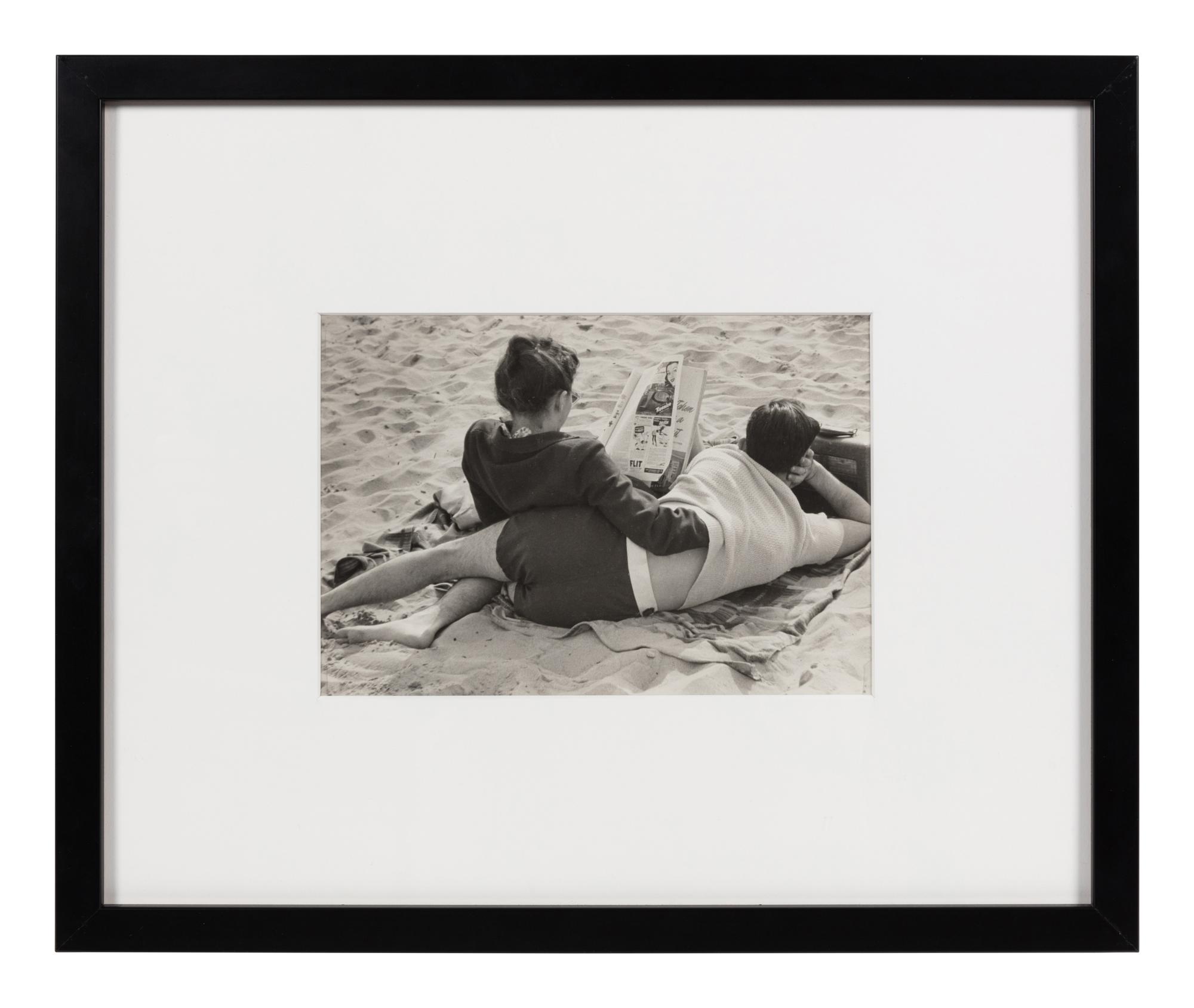 Ruth Orkin (1921-1985) Couple on the Beach, Coney Island, 1948