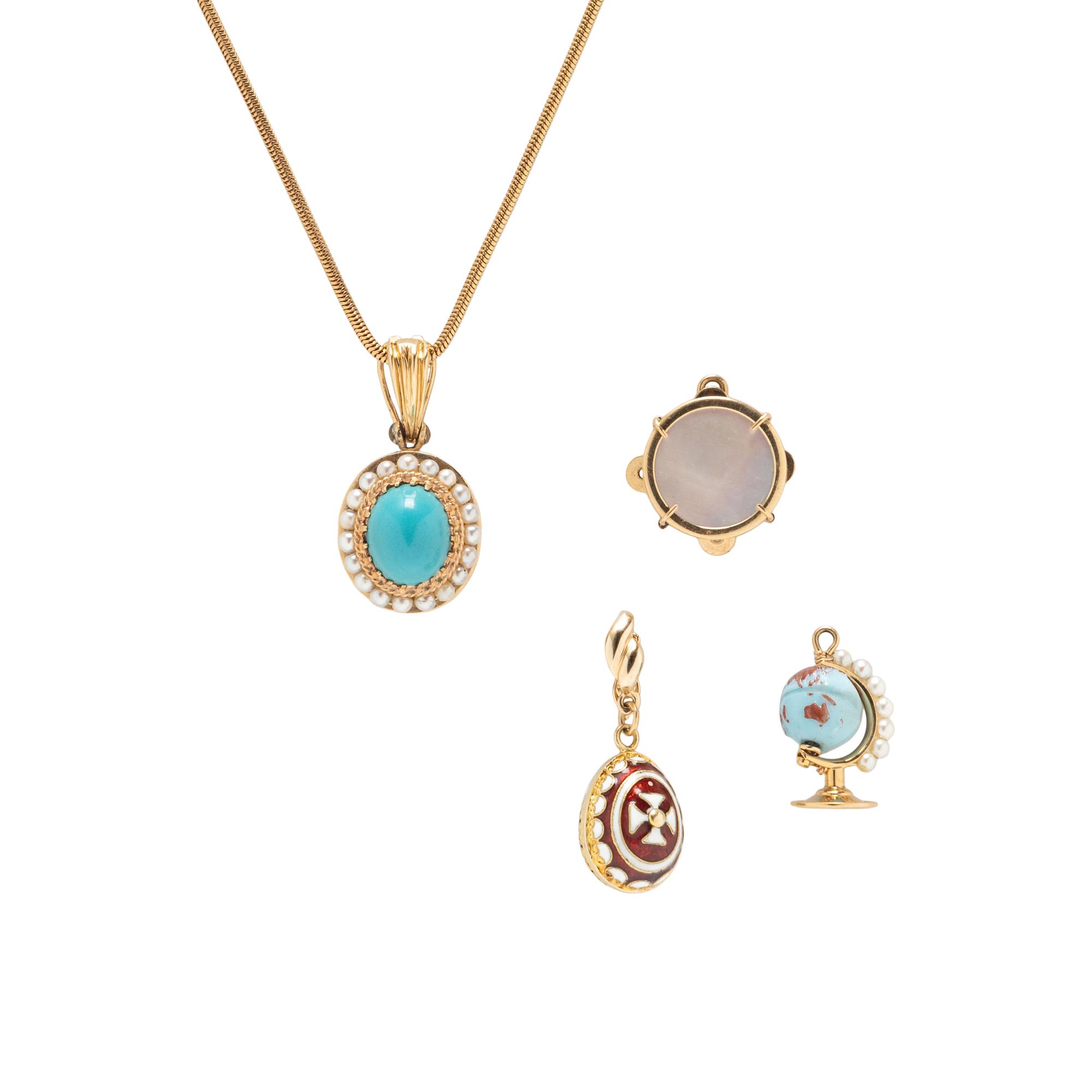 COLLECTION OF YELLOW GOLD JEWELRY