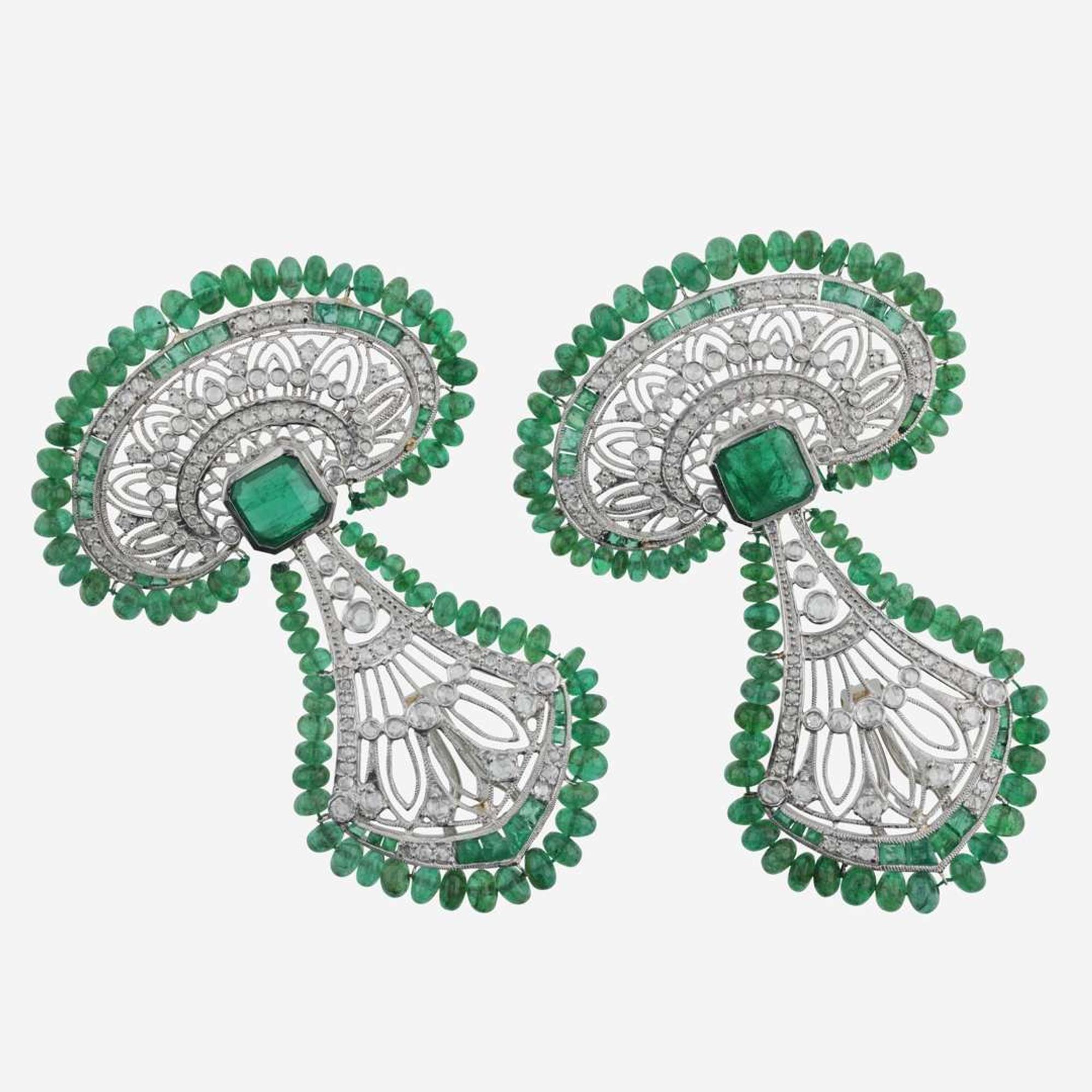 A Matching Set of Diamond and Emerald Pendant and Earrings