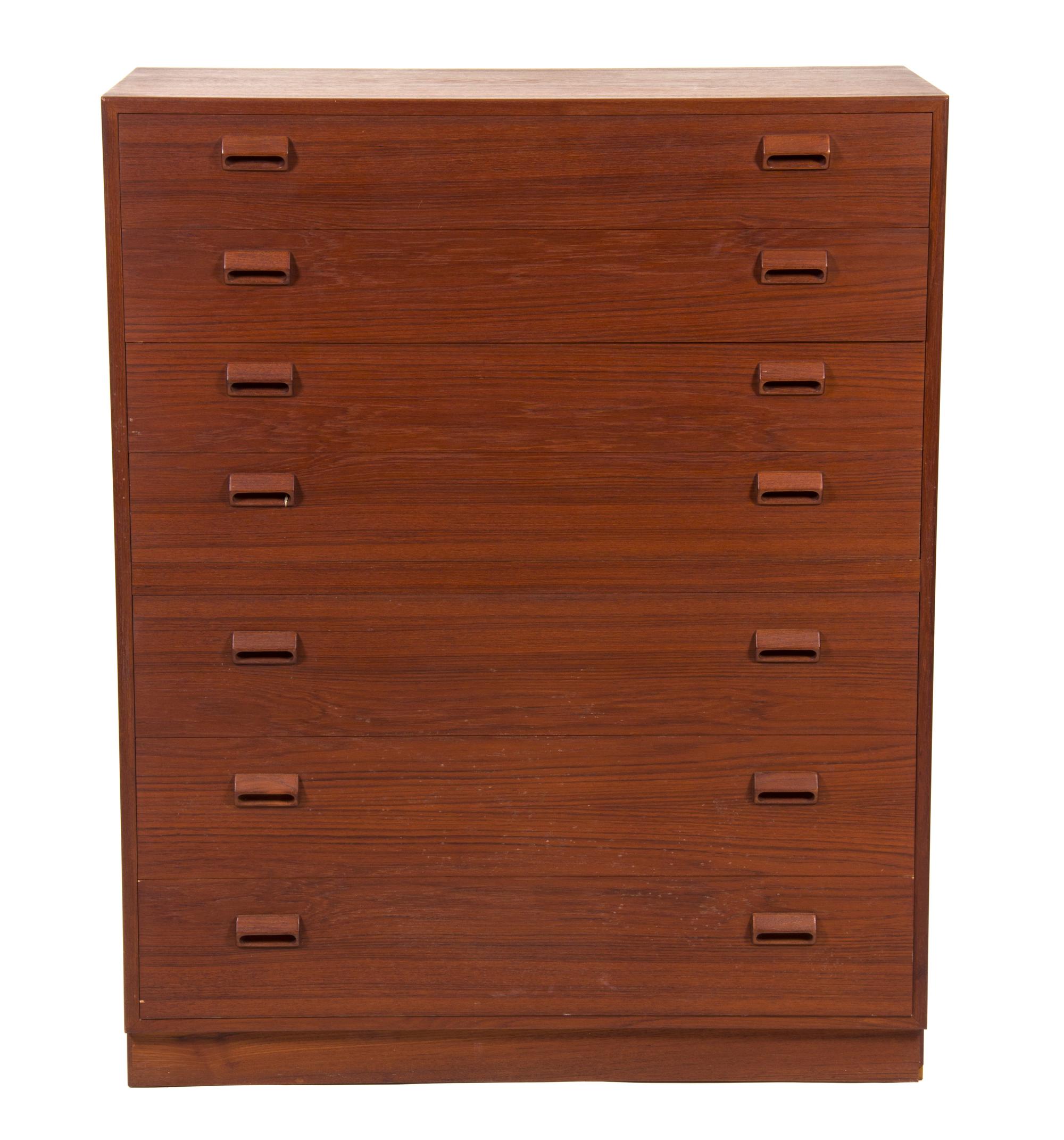 Borge Mogensen Teak Tall Dresser Height 48 3/4 x width 29 x depth 18 inches. — MID 20TH CENTURY