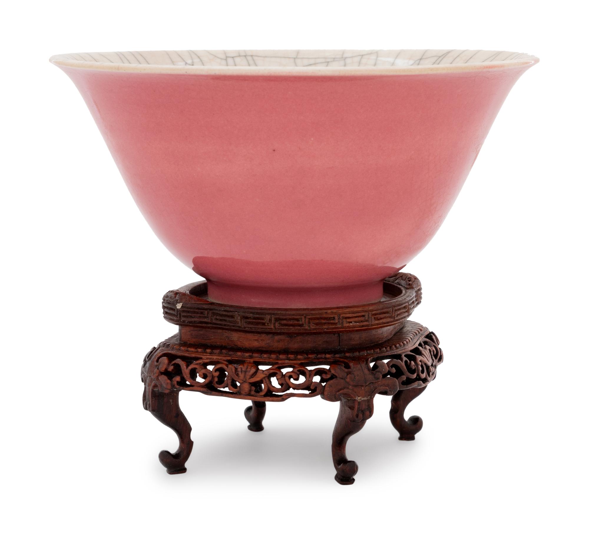 A Chinese Pink and Crackle Glazed Porcelain Bowl