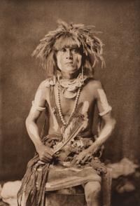 CURTIS, Edward (1868-1952), photographer. Hónovi - Walpi Snake Priest, with Totókya Day Painting . Portfolio photogravure.