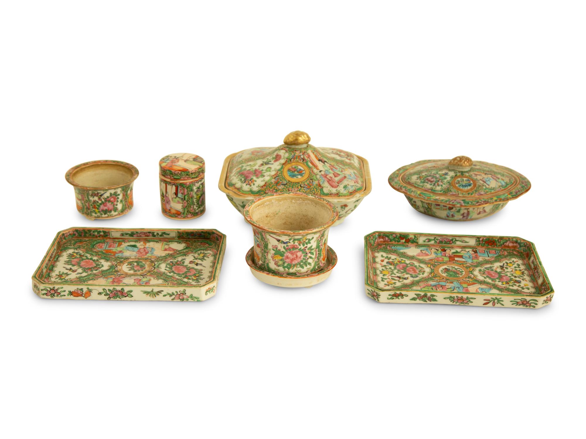 A Collection of Chinese Rose Medallion Porcelain Table Articles