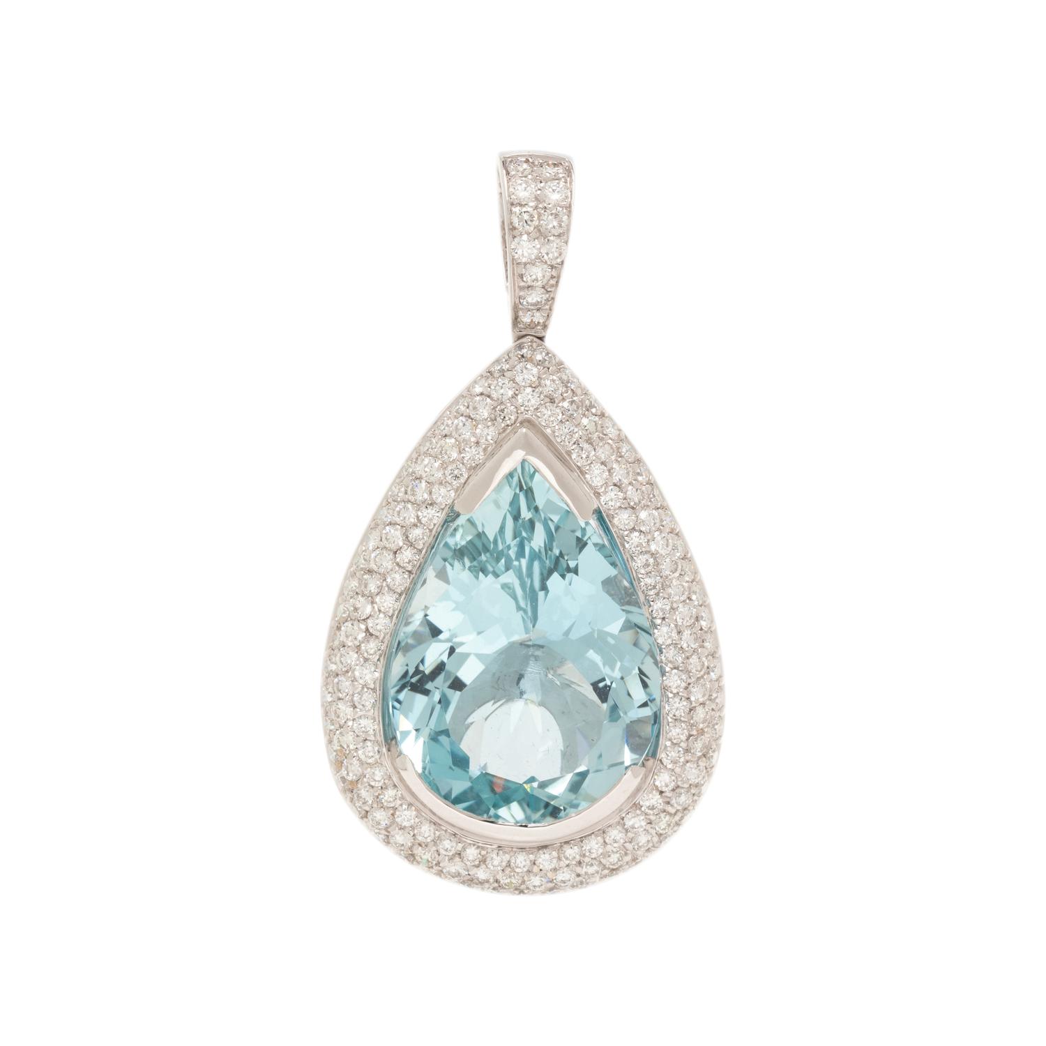 WHITE GOLD, AQUAMARINE, AND DIAMOND PENDANT