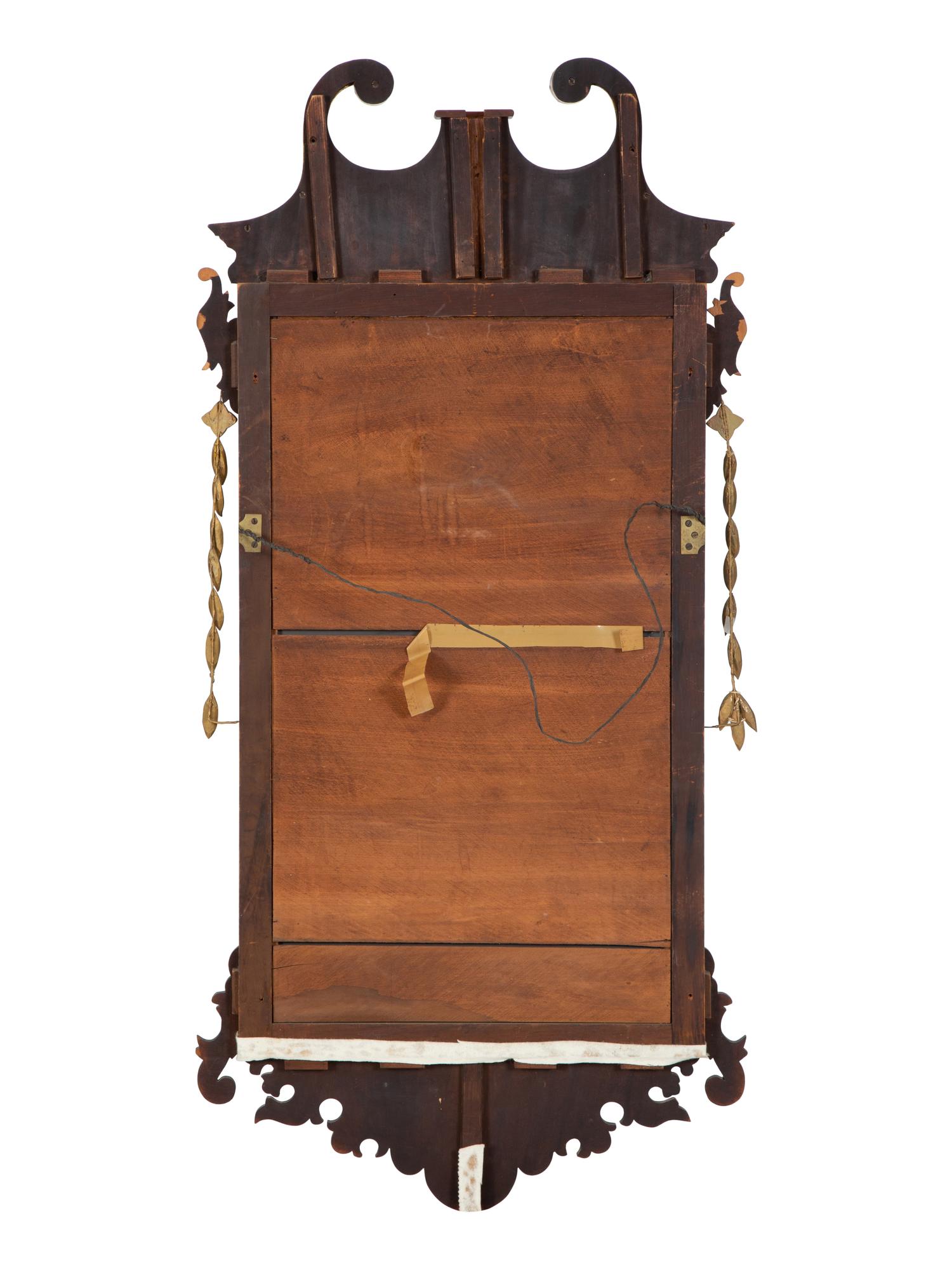 A Federal Style Parcel Gilt Mahogany Mirror