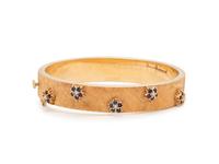 YELLOW GOLD, SAPPHIRE AND SEED PEARL BRACELET