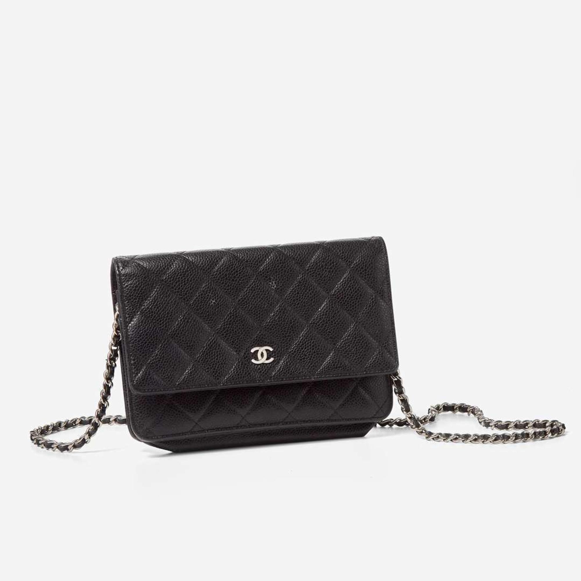 A Chanel Black Quilted Crossbody Purse Chanel