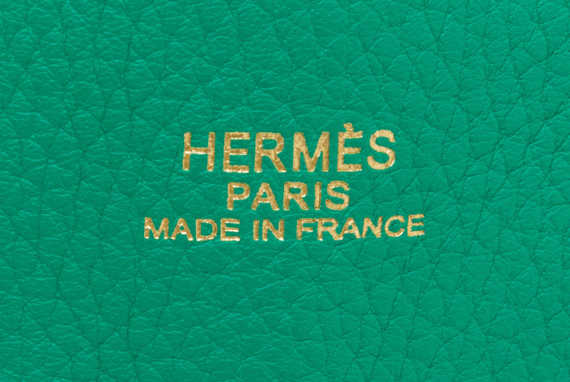An Hermes Bleu Thalassa/Menthe 45cm Taurillon Clemence Double Sens Tote, 17.5" x 15.5" x 5".