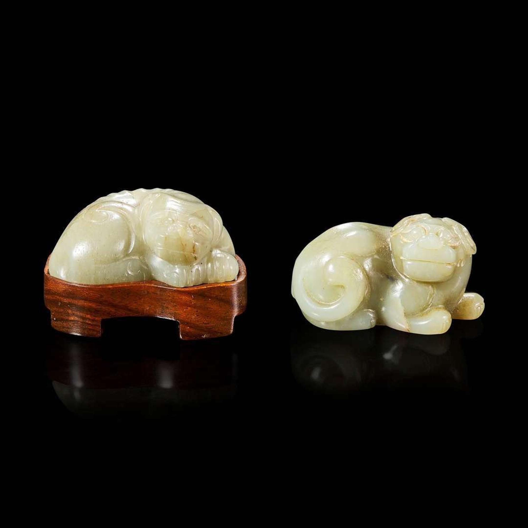 Two Chinese jades carvings 玉雕两件 Qing dynasty or earlier ????