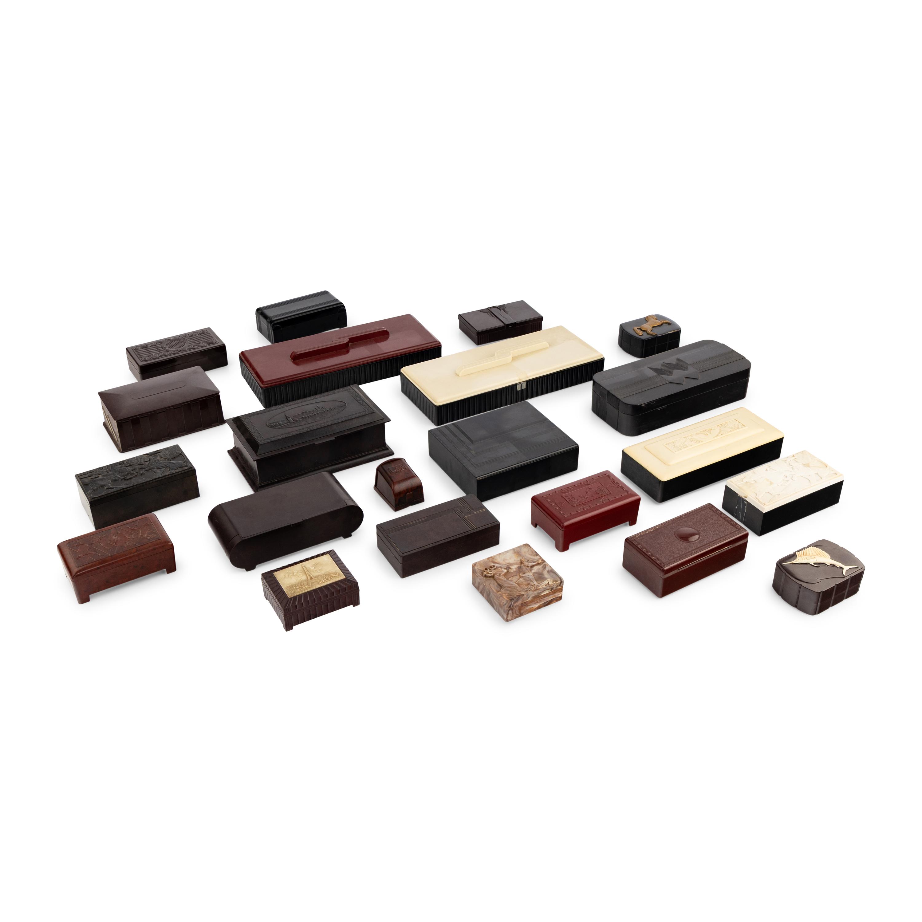 Art Deco Early 20th century — A Group of 22 Bakelite Boxes